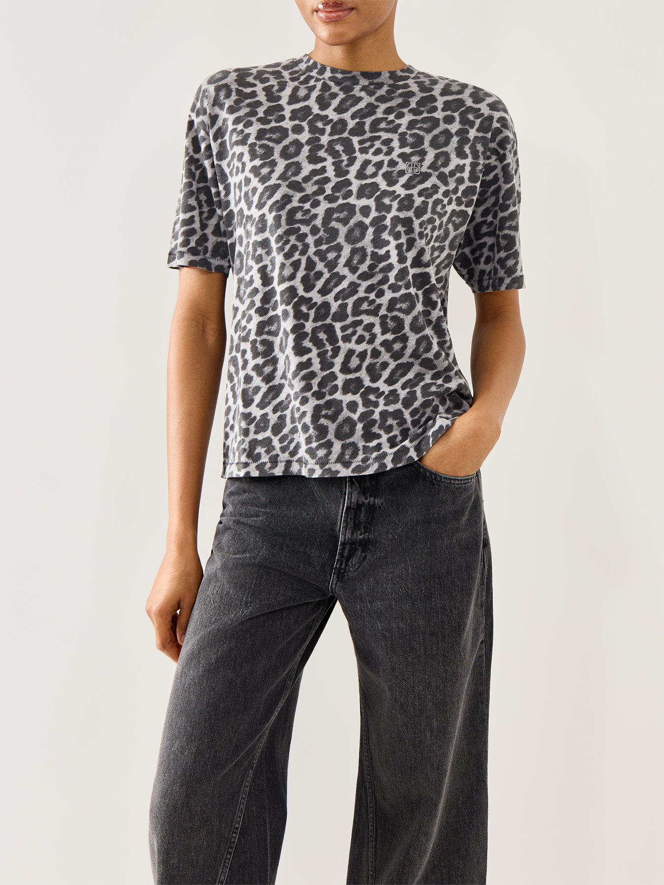 Cohen Tee Grey Leopard
