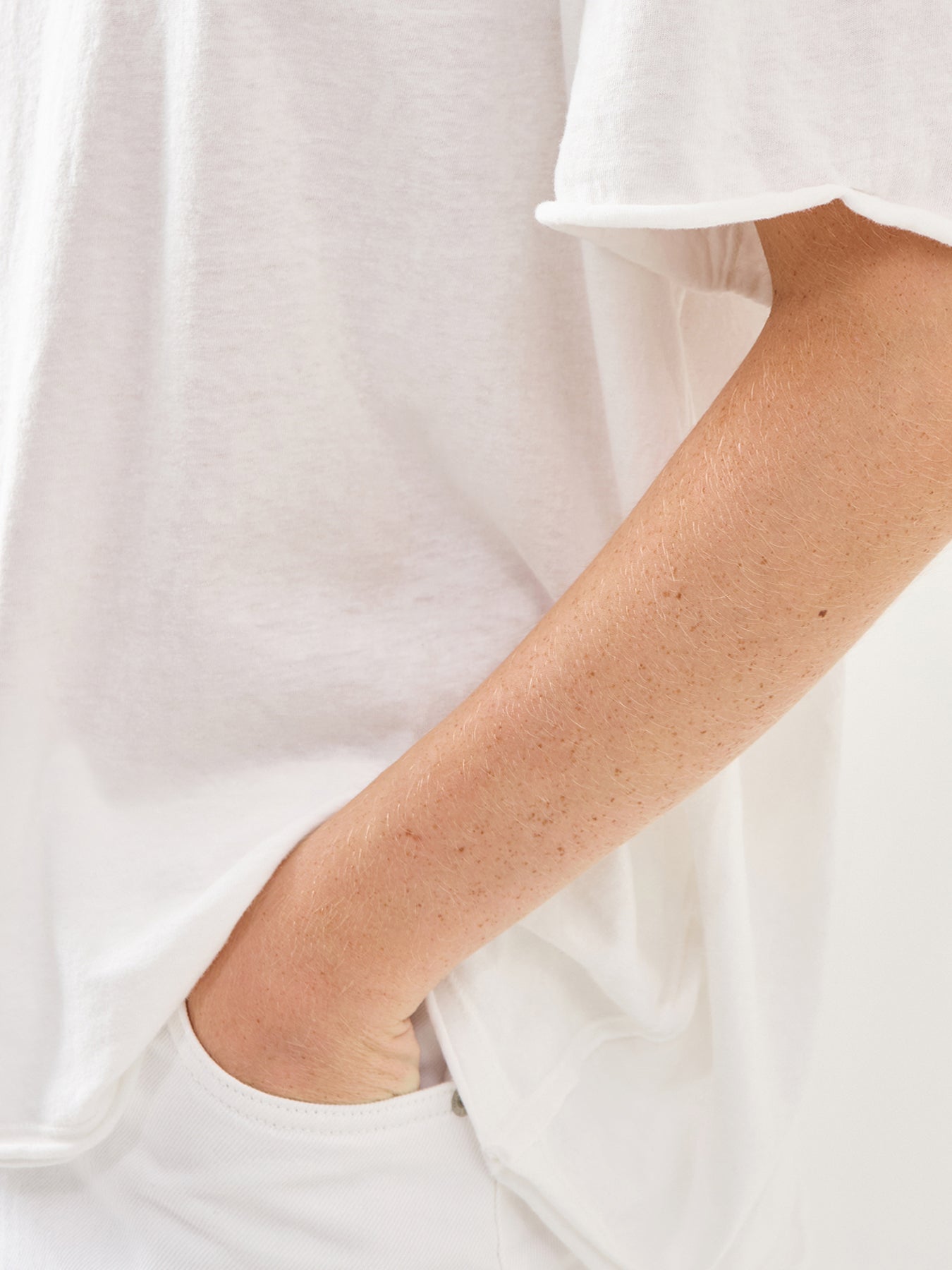 Nina White Cotton T-Shirt