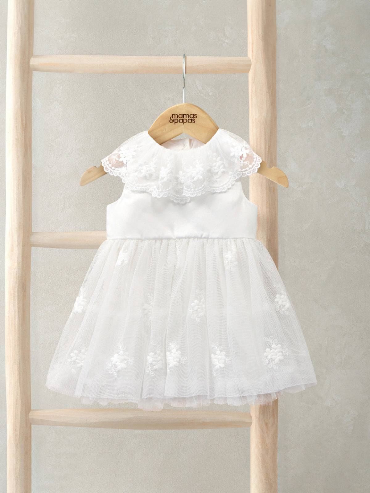 White Mesh Collar Flower Girl Dress With Embroidered Skirt