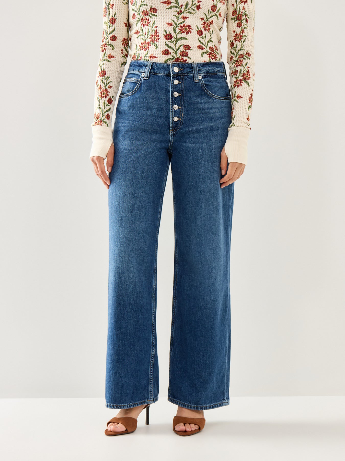 Nia Boyfriend Jean