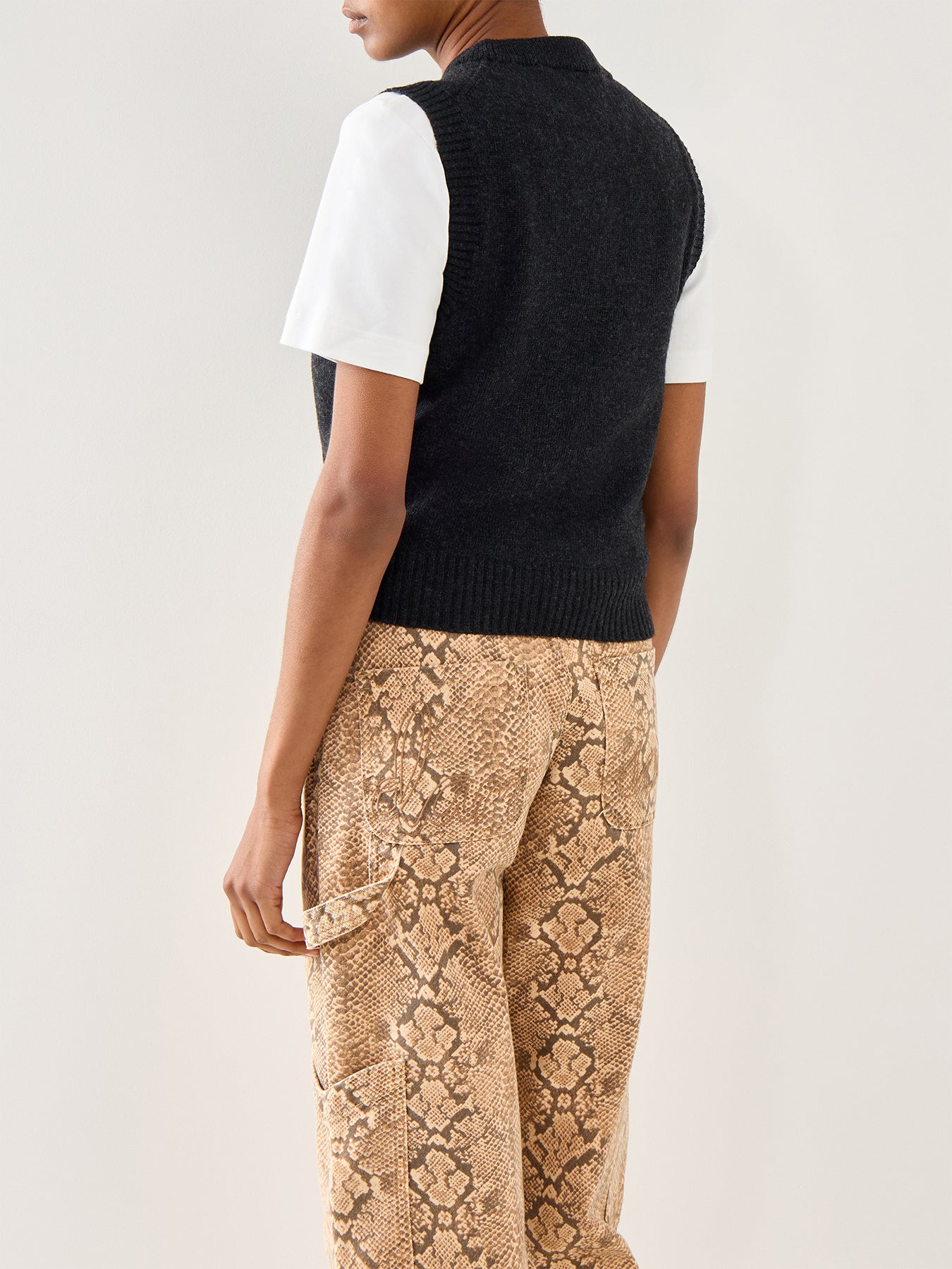 Graphic Wool Mix Flowers Vest Black