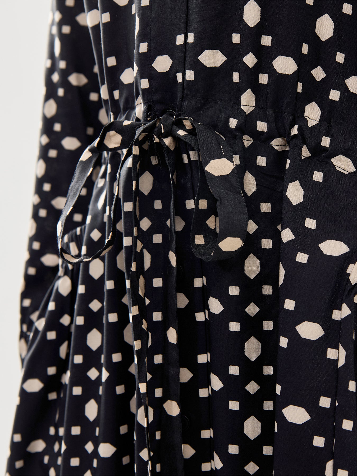 MaNovany Printed Long Sleeve Dress