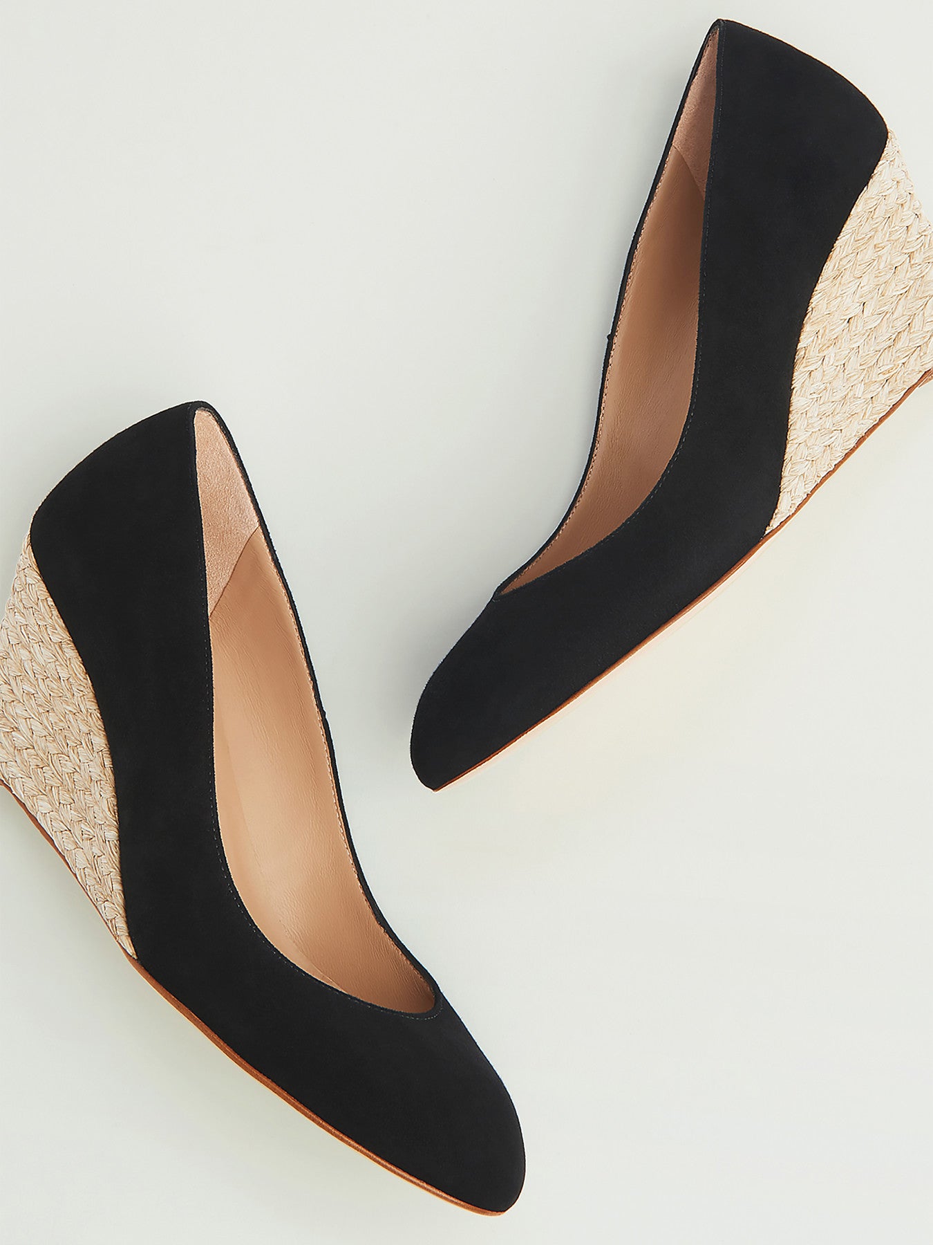 Evi Closed Courts Sandals Black