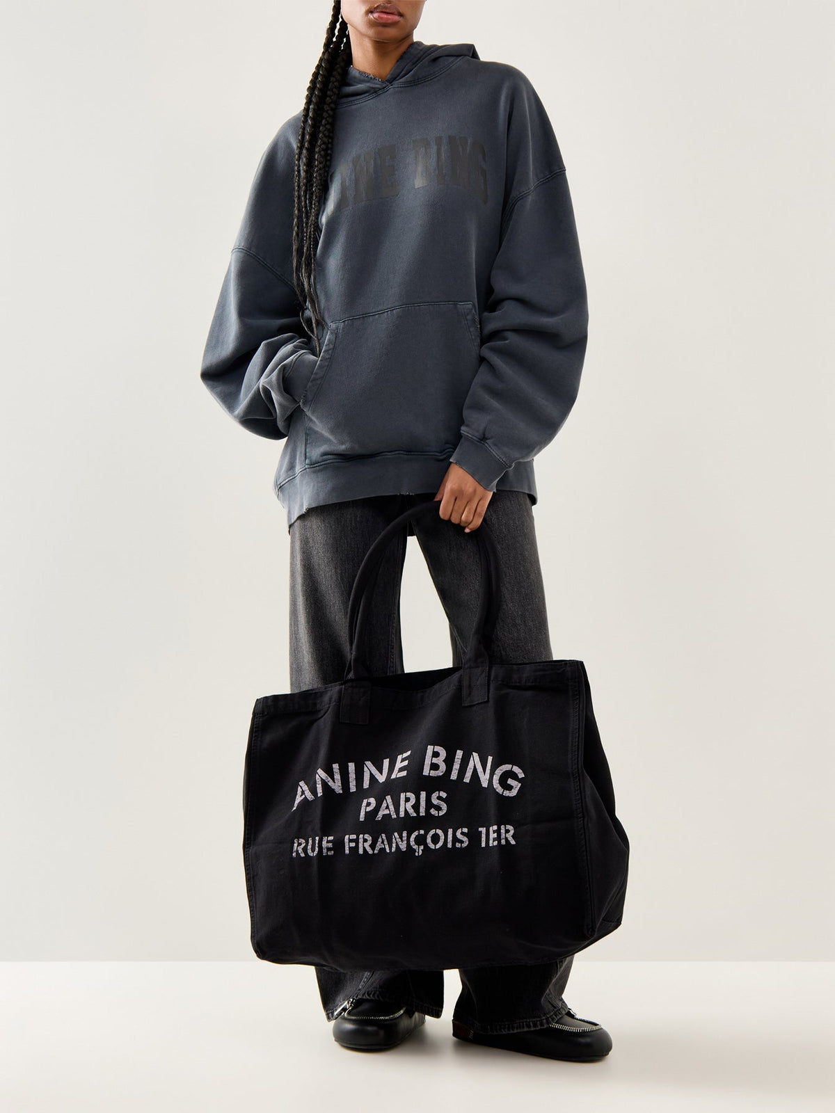 Leo Canvas Tote Bag Black