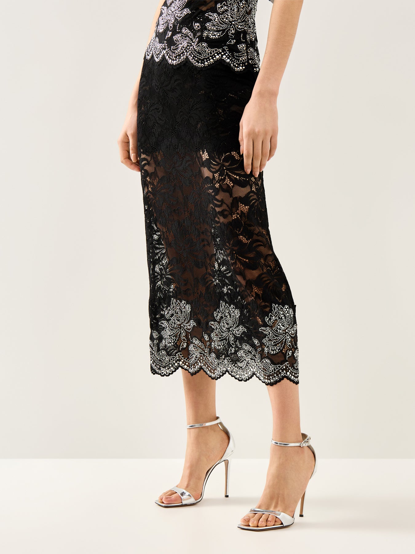 Jupe Midi Lace Skirt