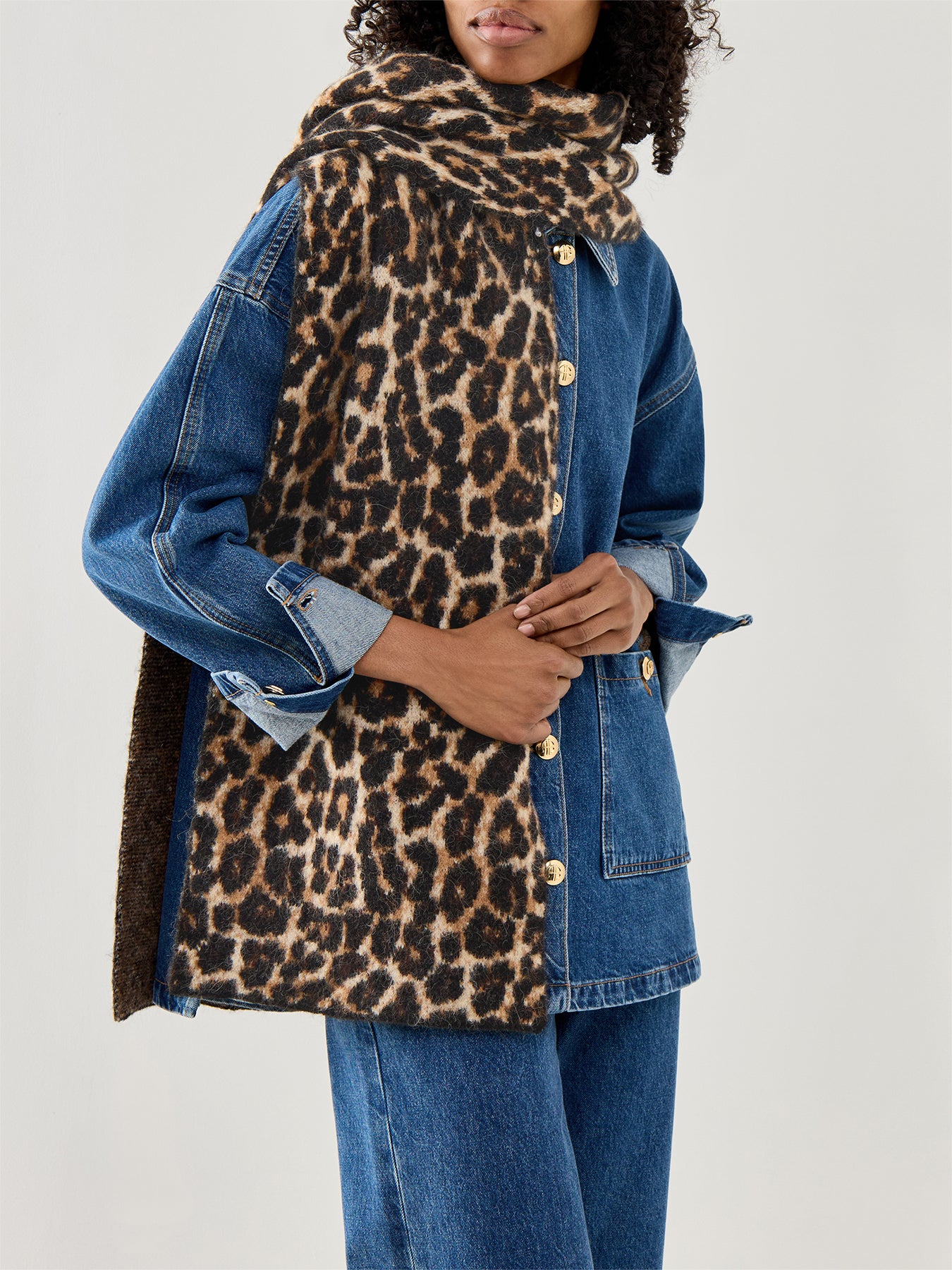 Hannah Scarf Black And Brown Leopard