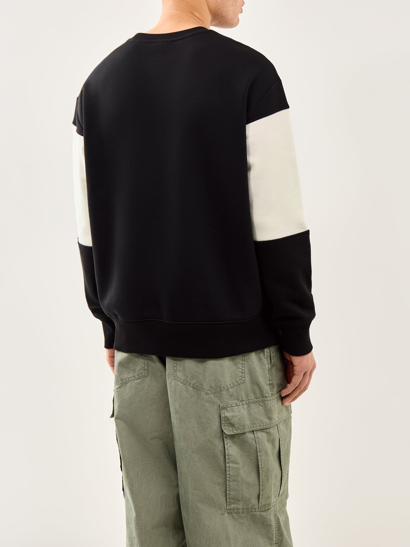 Blocked Embroidered Ski Sweatshirt Black