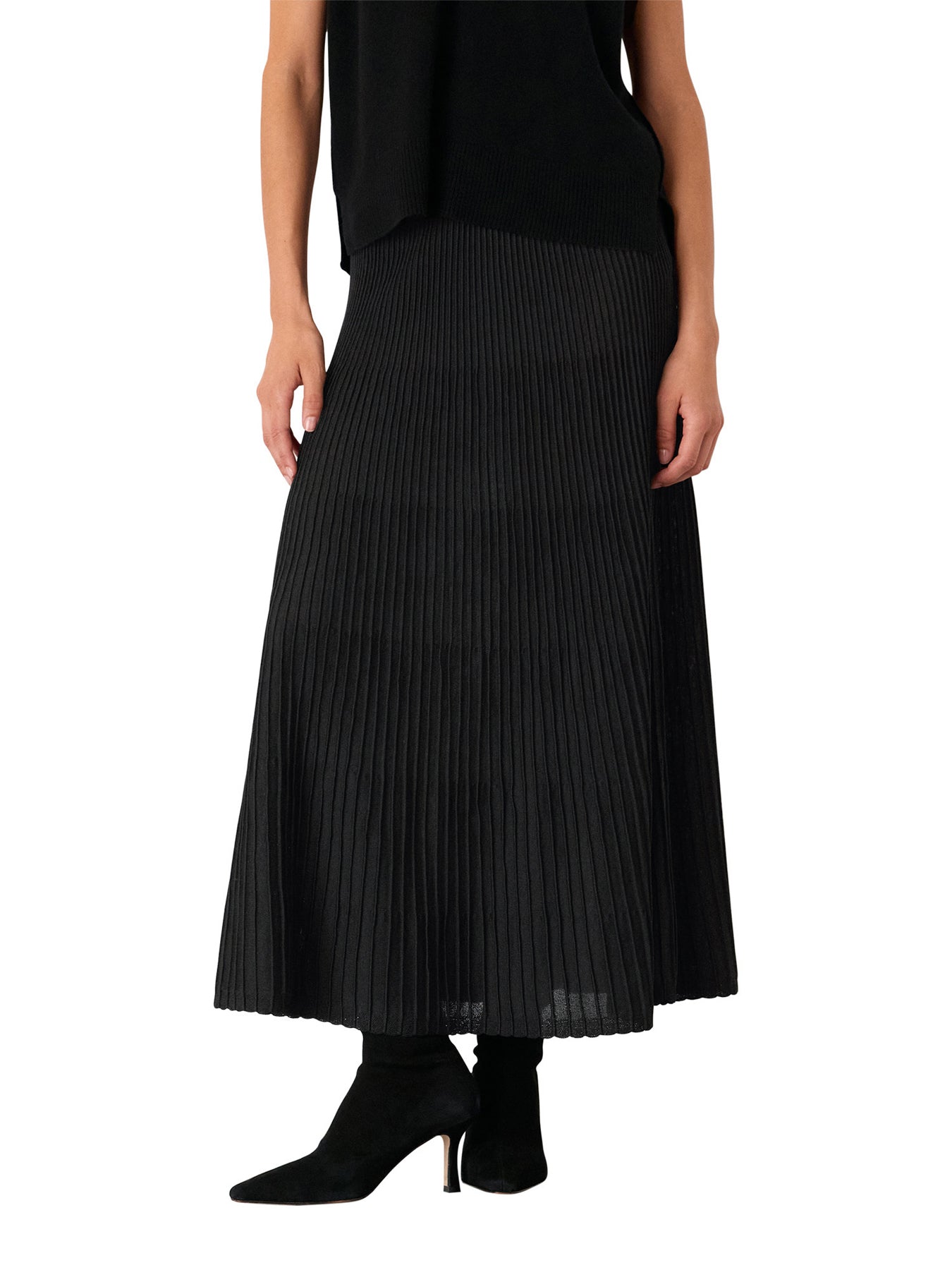 Knitted Pleated Skirt