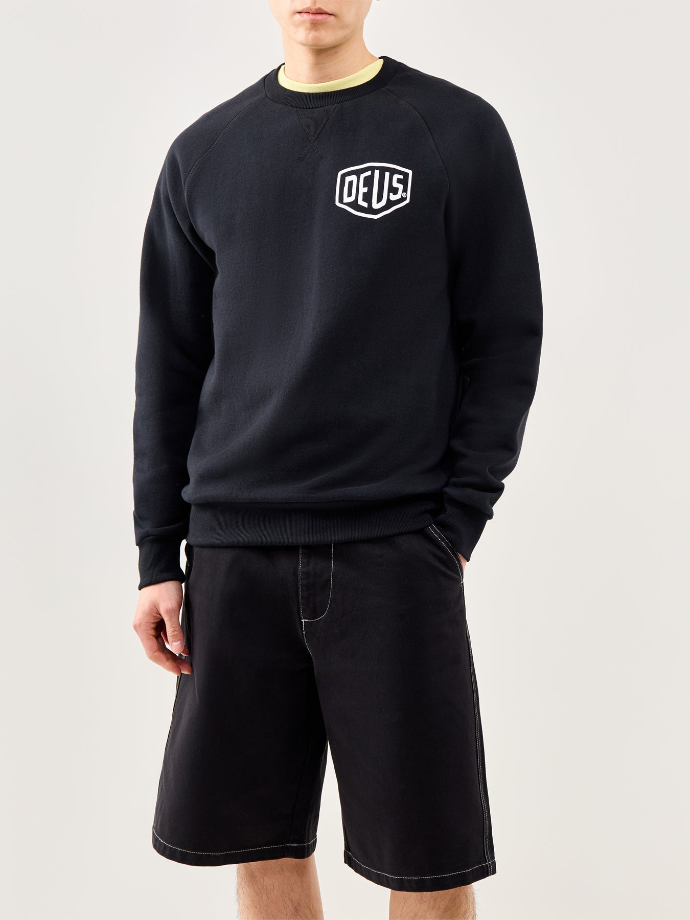 Graphic Crew Neck Sweatshirt Black