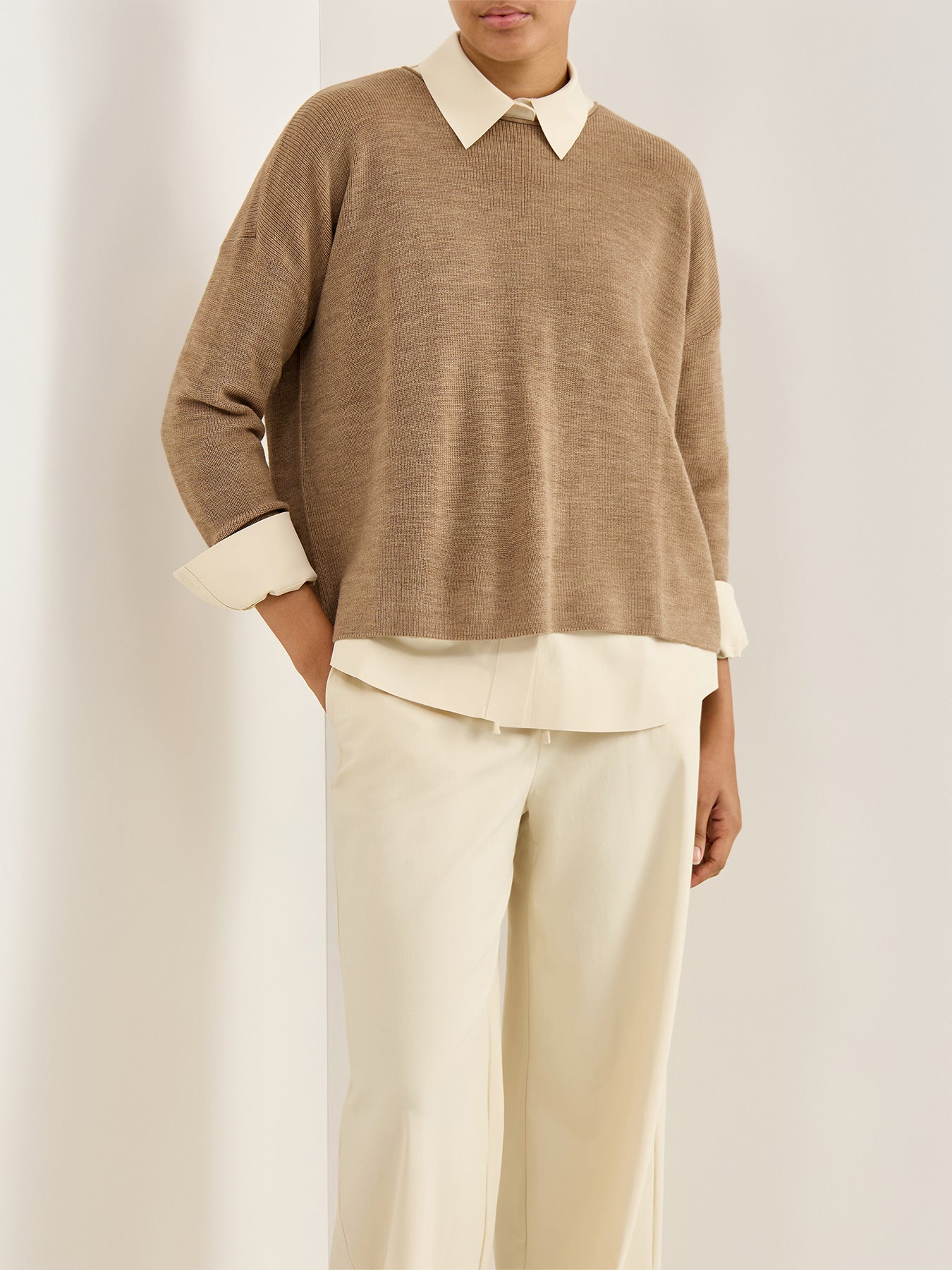 Crew Neck Sweater Biscuit