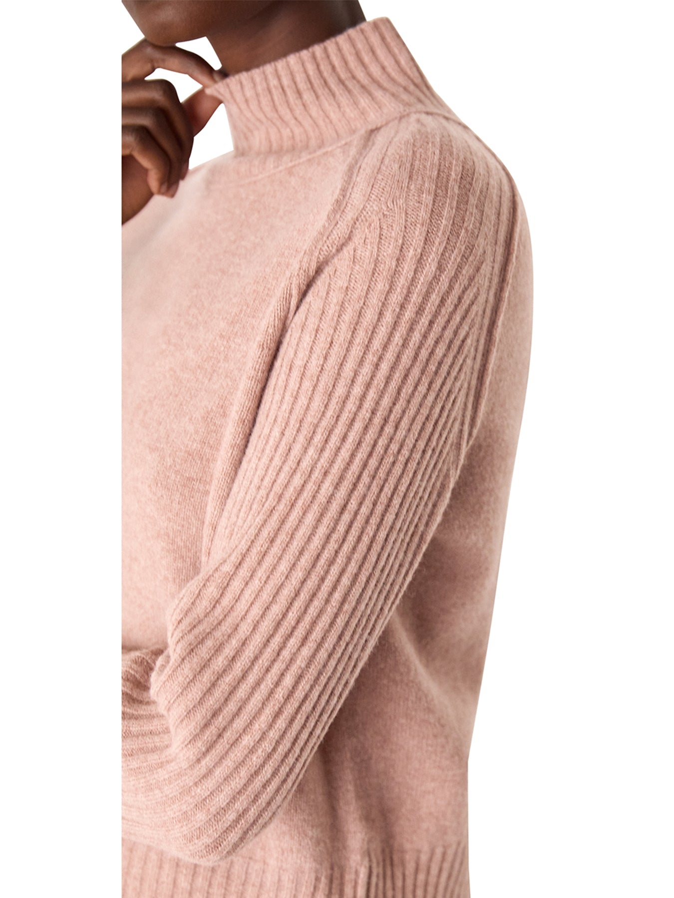 Wool Funnel Neck Knit Pink