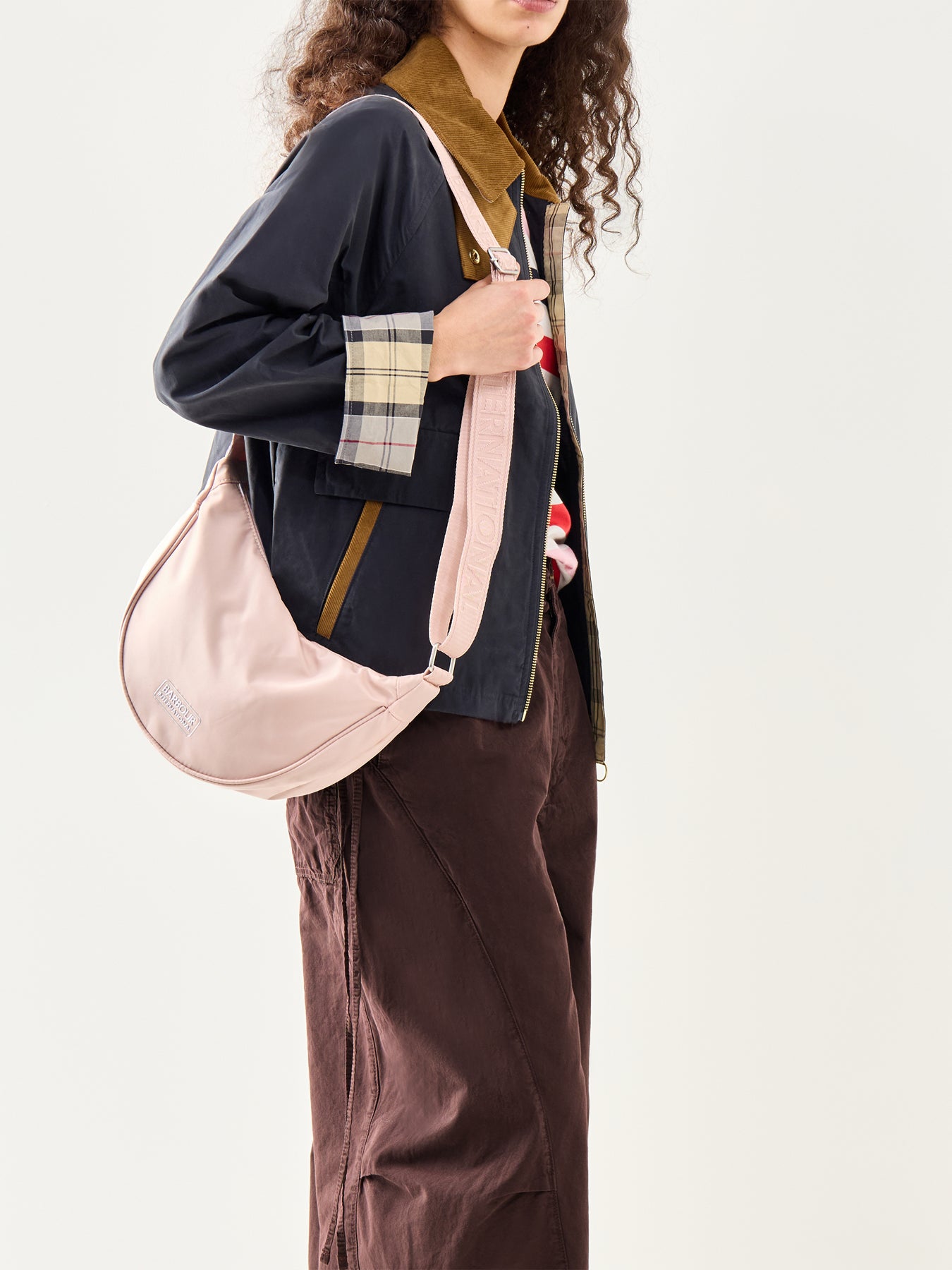 Qualify Sling Bag Pink
