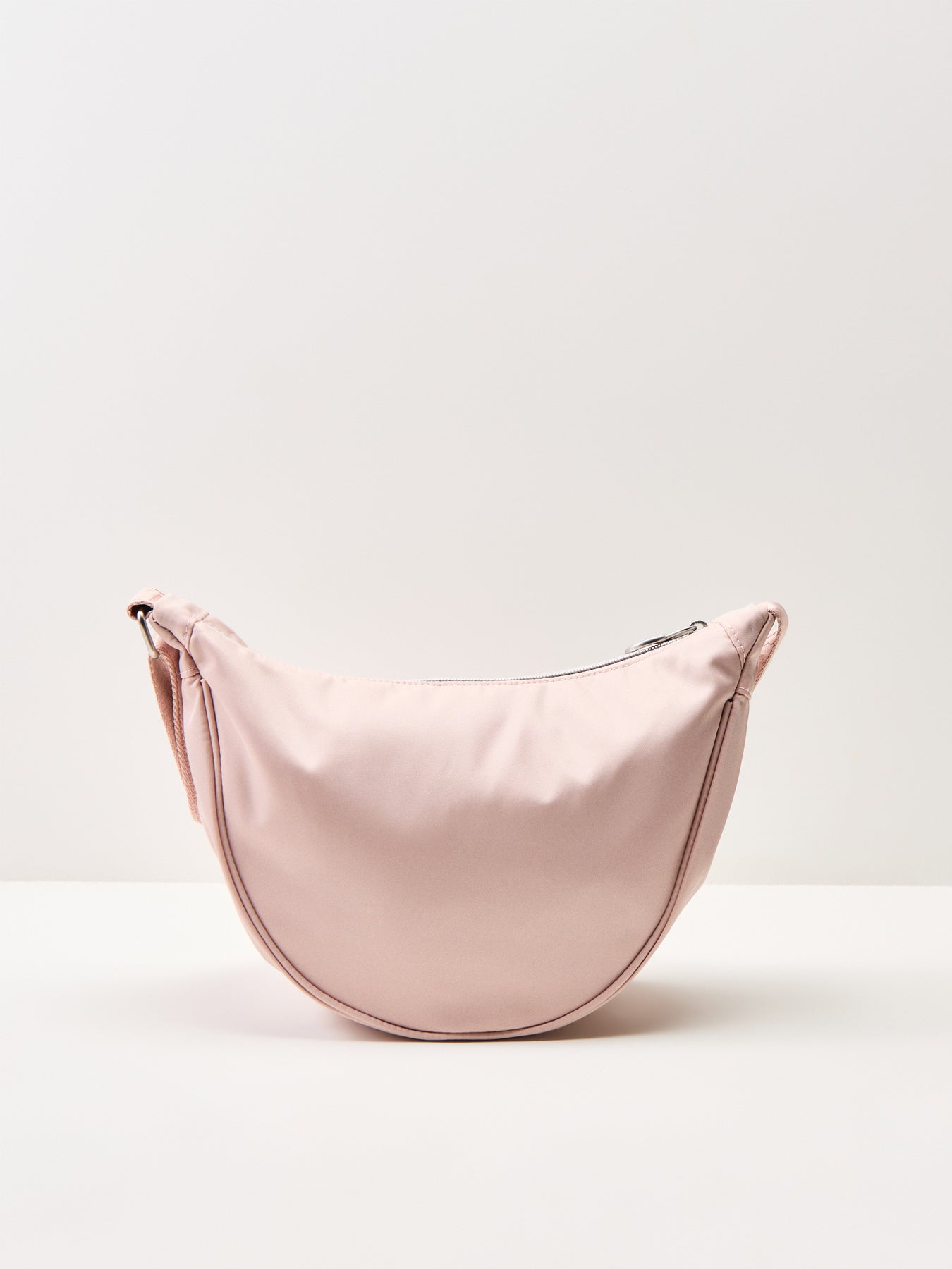 Qualify Sling Bag Pink