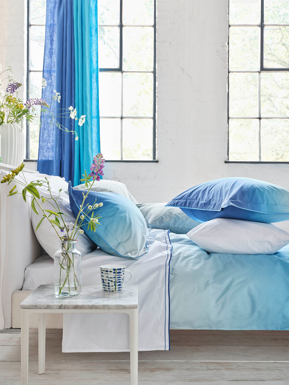Savoie Cotton Percale Duvet Cover Set - Cobalt Blue