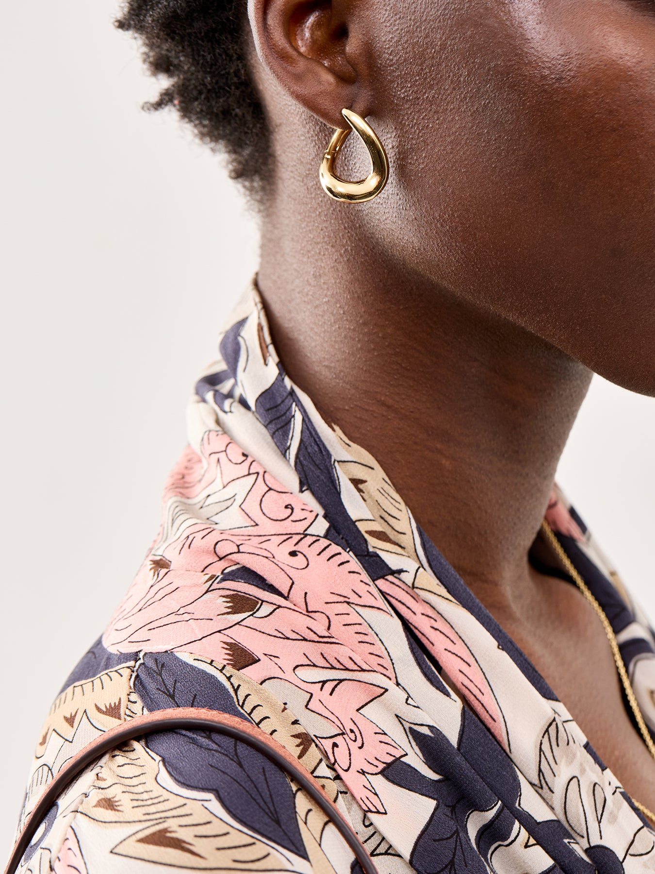 Molten Large Hoop Earrings Gold