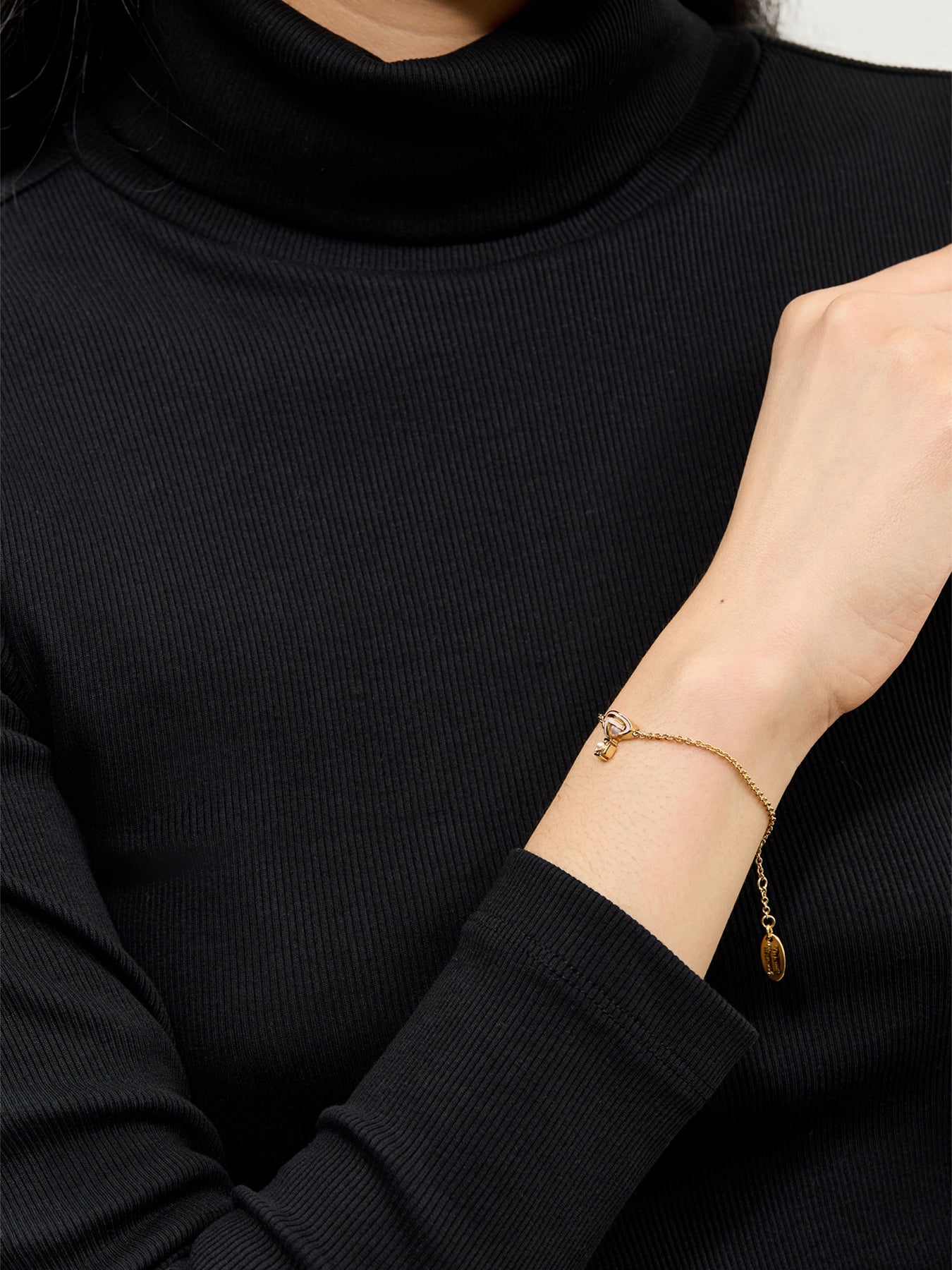 Orb Pearl Bracelet Gold