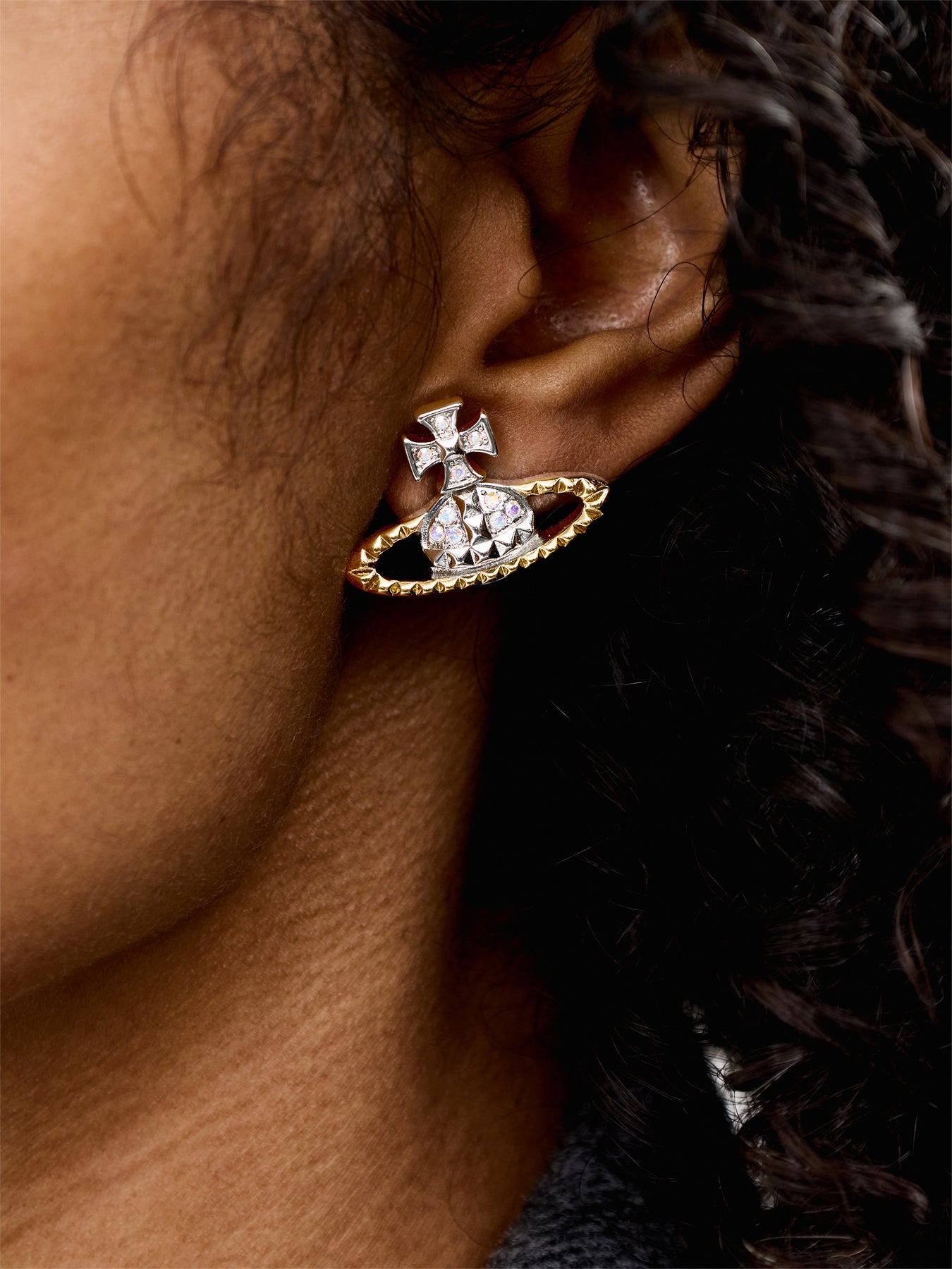 Mayfair Bas Relief Earrings Gold