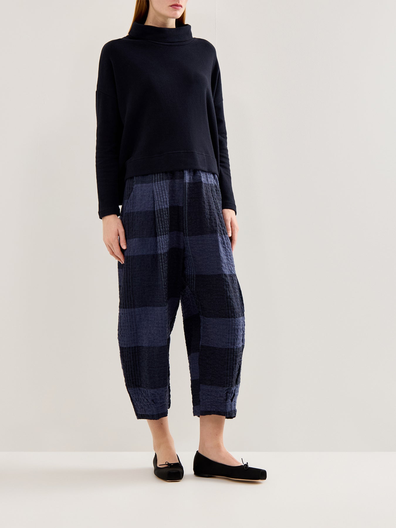 Check Barrel Leg Trousers Grey