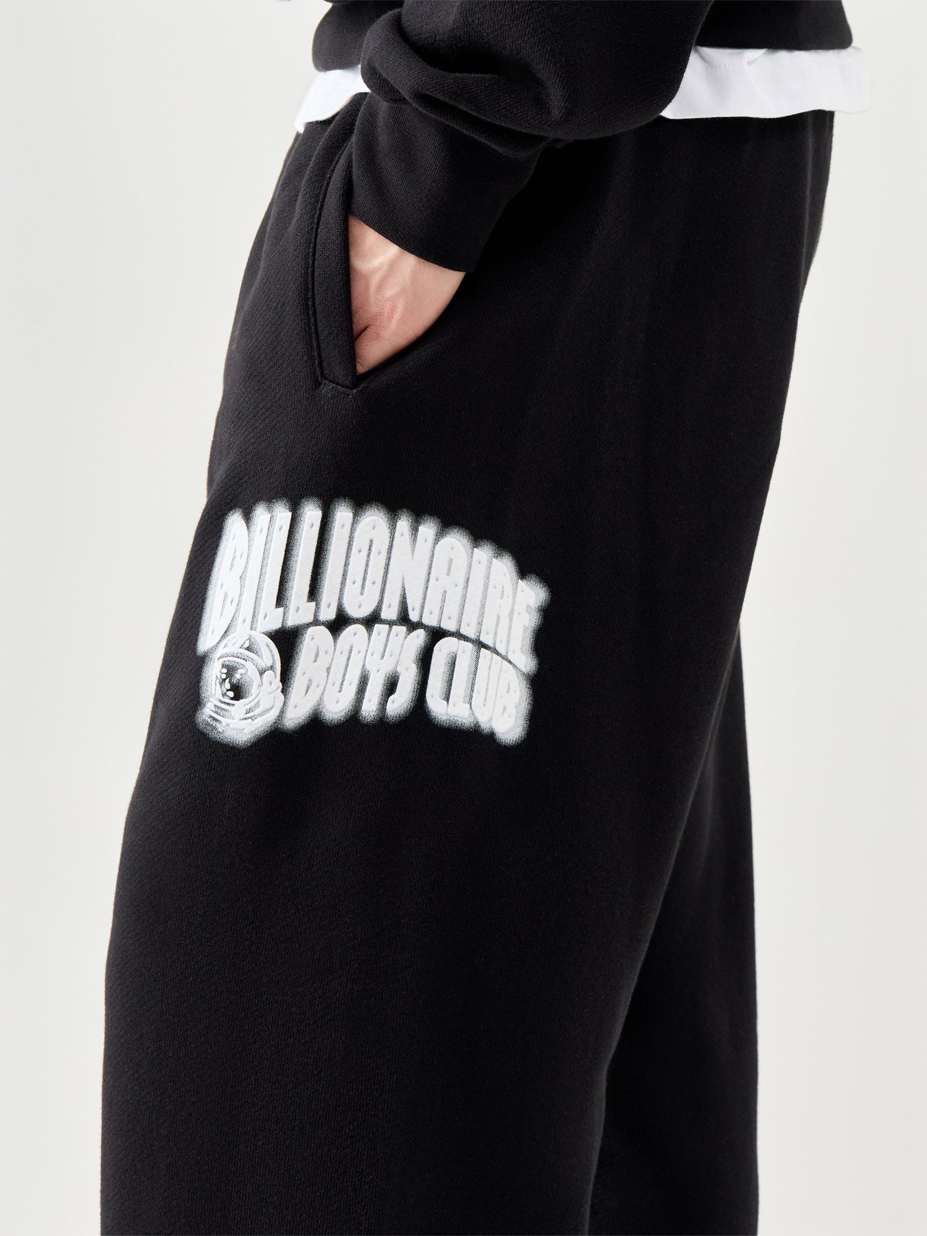 Distorted Arch Logo Straight Leg Sweatpants Black