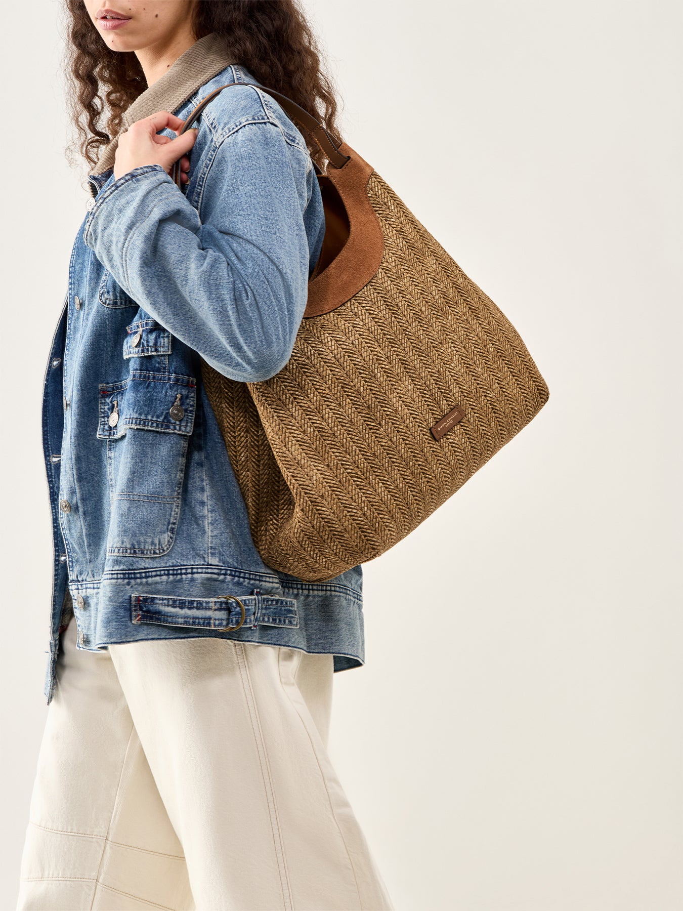Dua L Straw Shoulder Tote Neutral