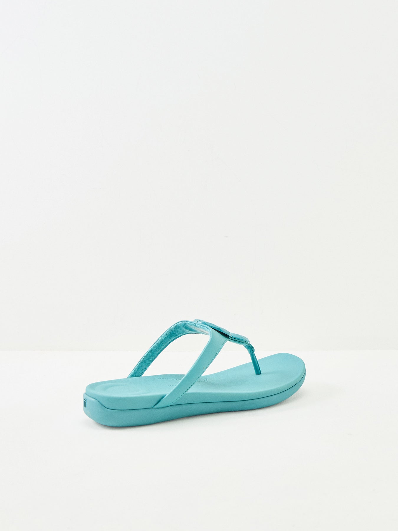Solay Glossy-Disc Toe-Post Sandals Blue