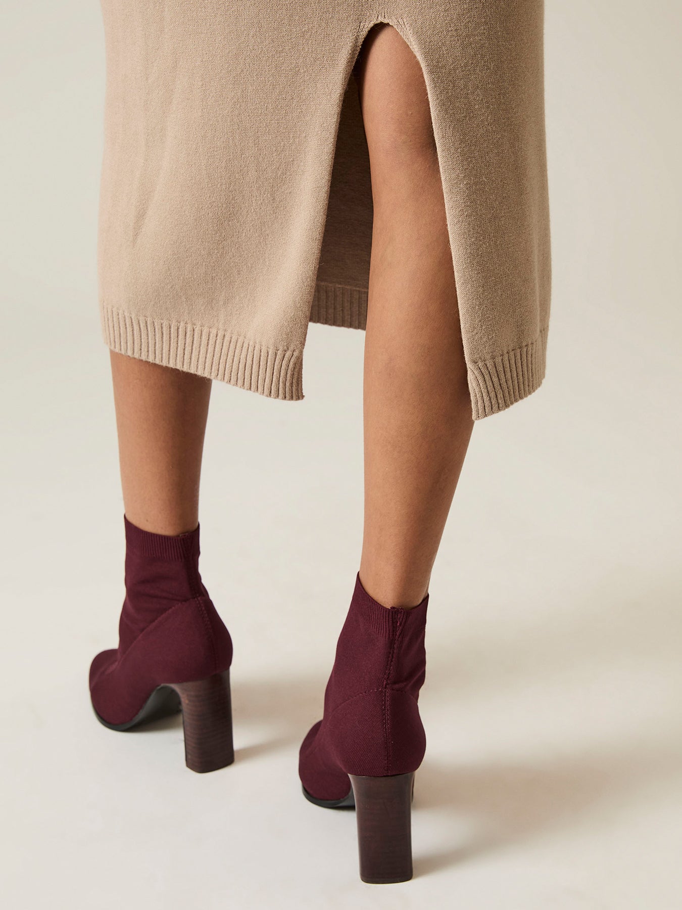 Knitted Midi Dress Taupe