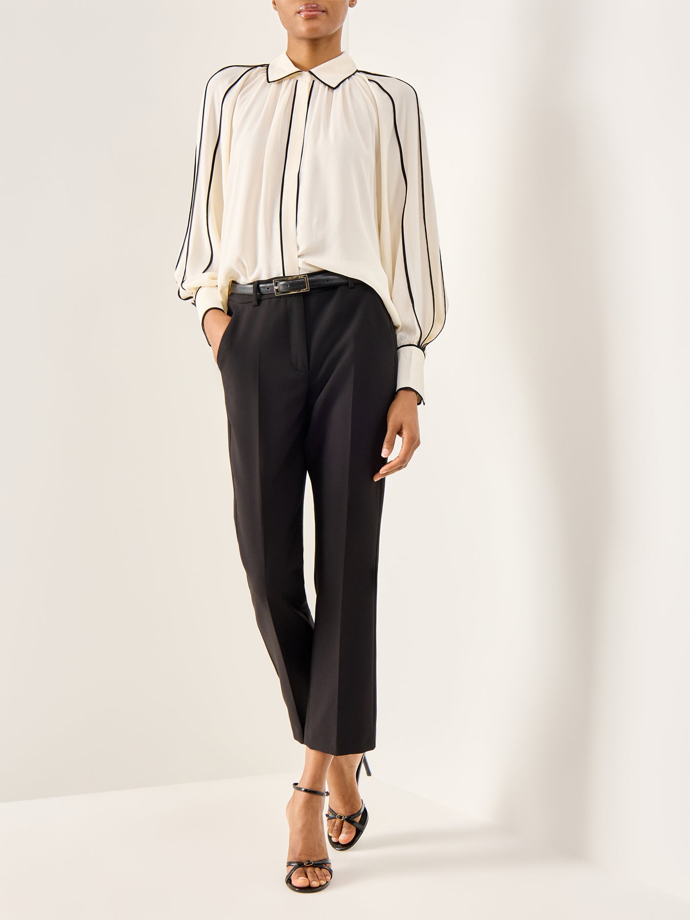 Bea Contrast Edge Chiffon Blouse