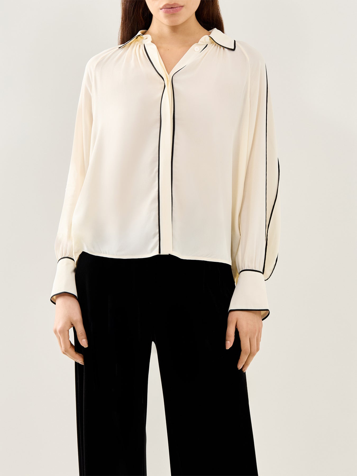 Bea Contrast Edge Chiffon Blouse