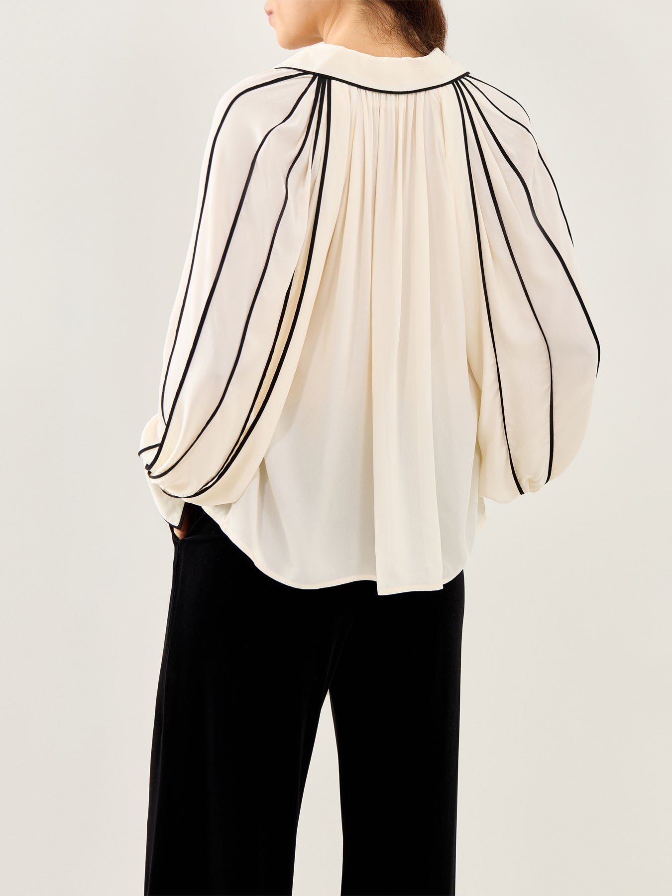 Bea Contrast Edge Chiffon Blouse