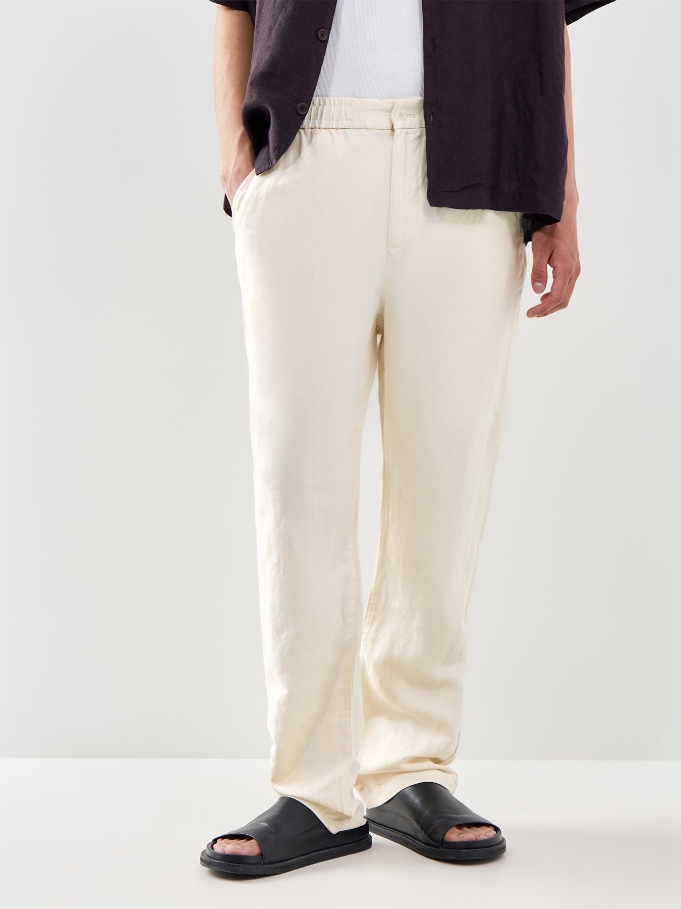 Classic Fit Cotton-Linen Trousers Cream