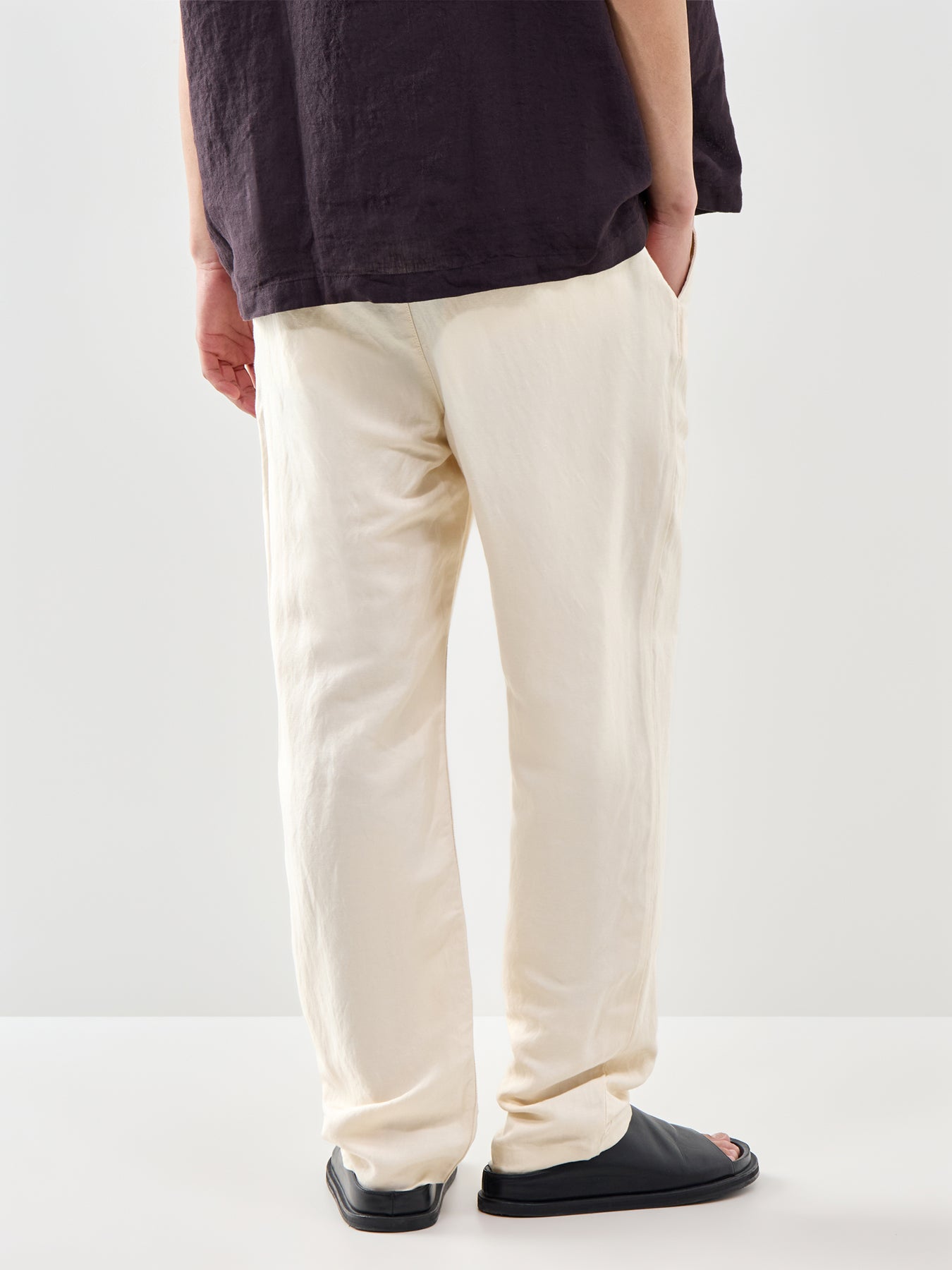 Classic Fit Cotton-Linen Trousers Cream