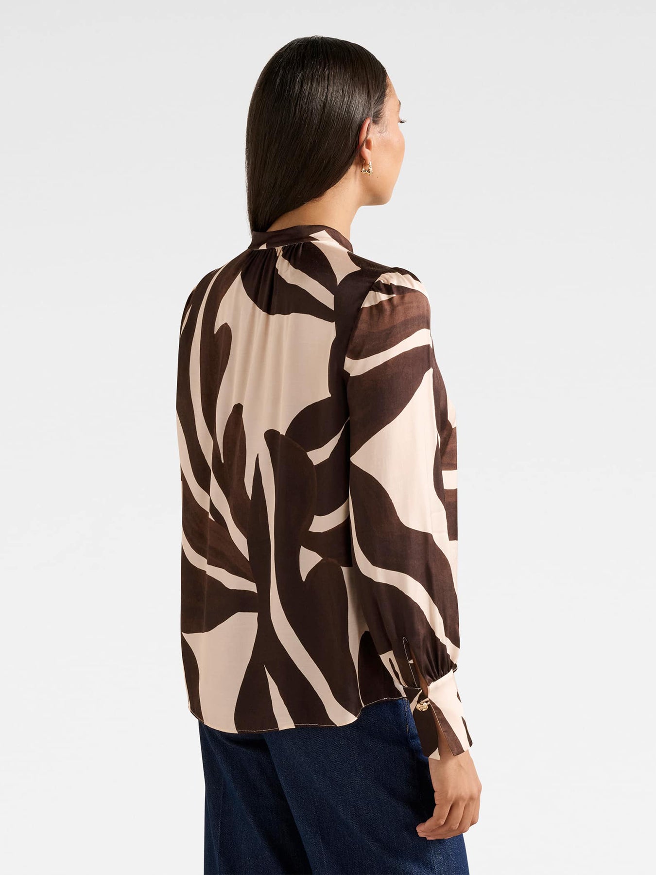 Kai Gathered Detail Blouse Ivory