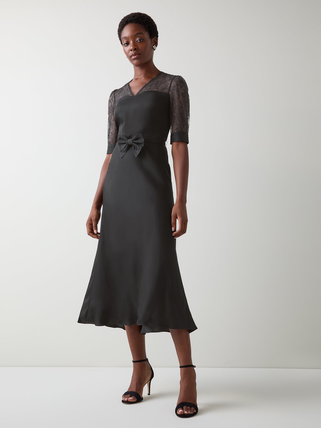 Madalena Lace Belted Dress Black