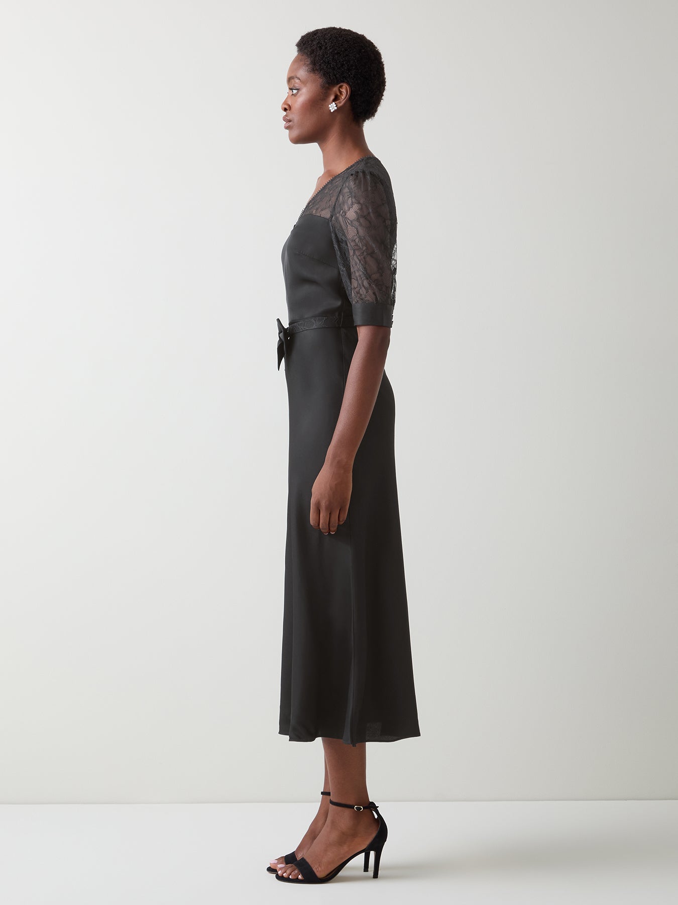 Madalena Lace Belted Dress Black