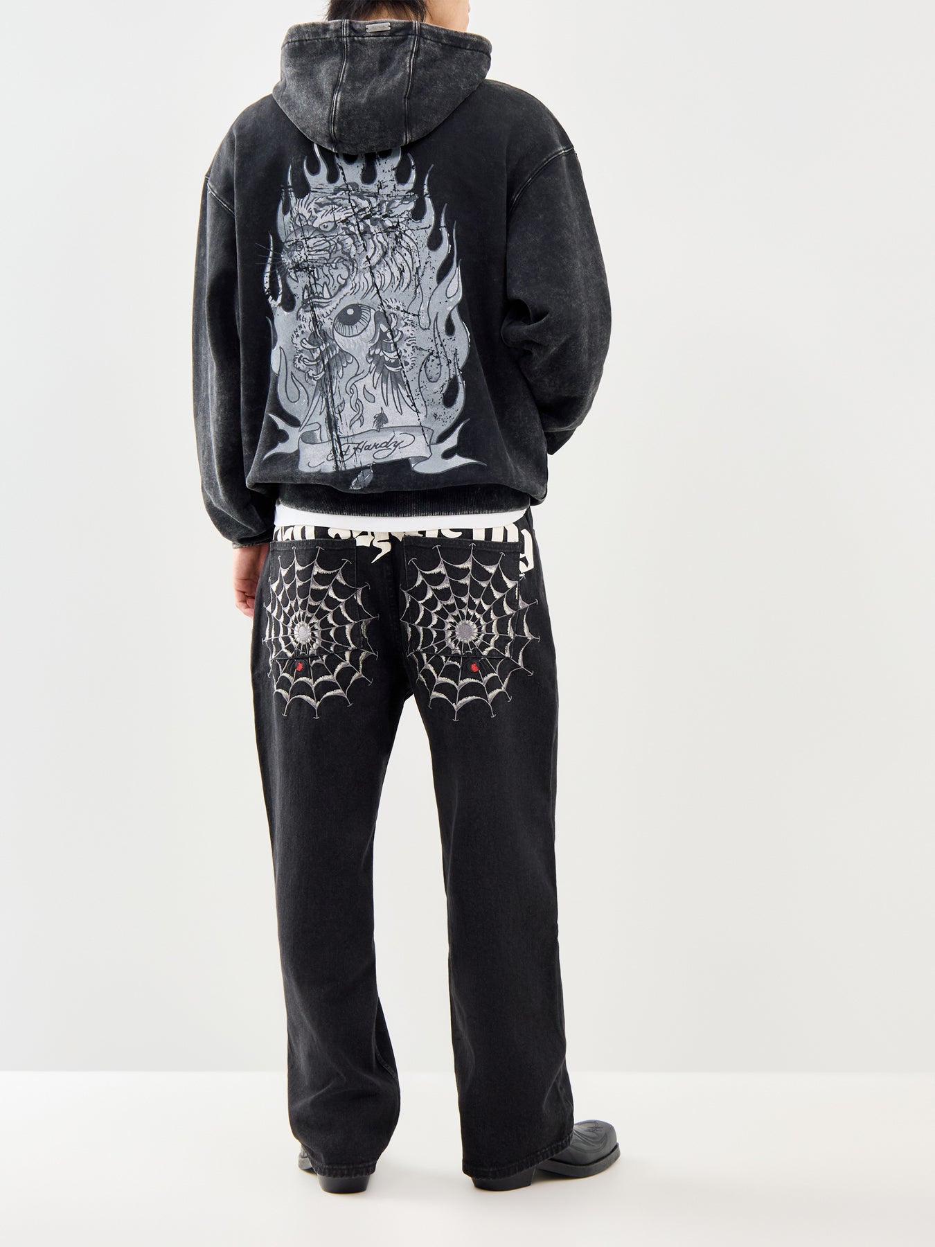 Flaming Tiger Relaxed Hoodie Black