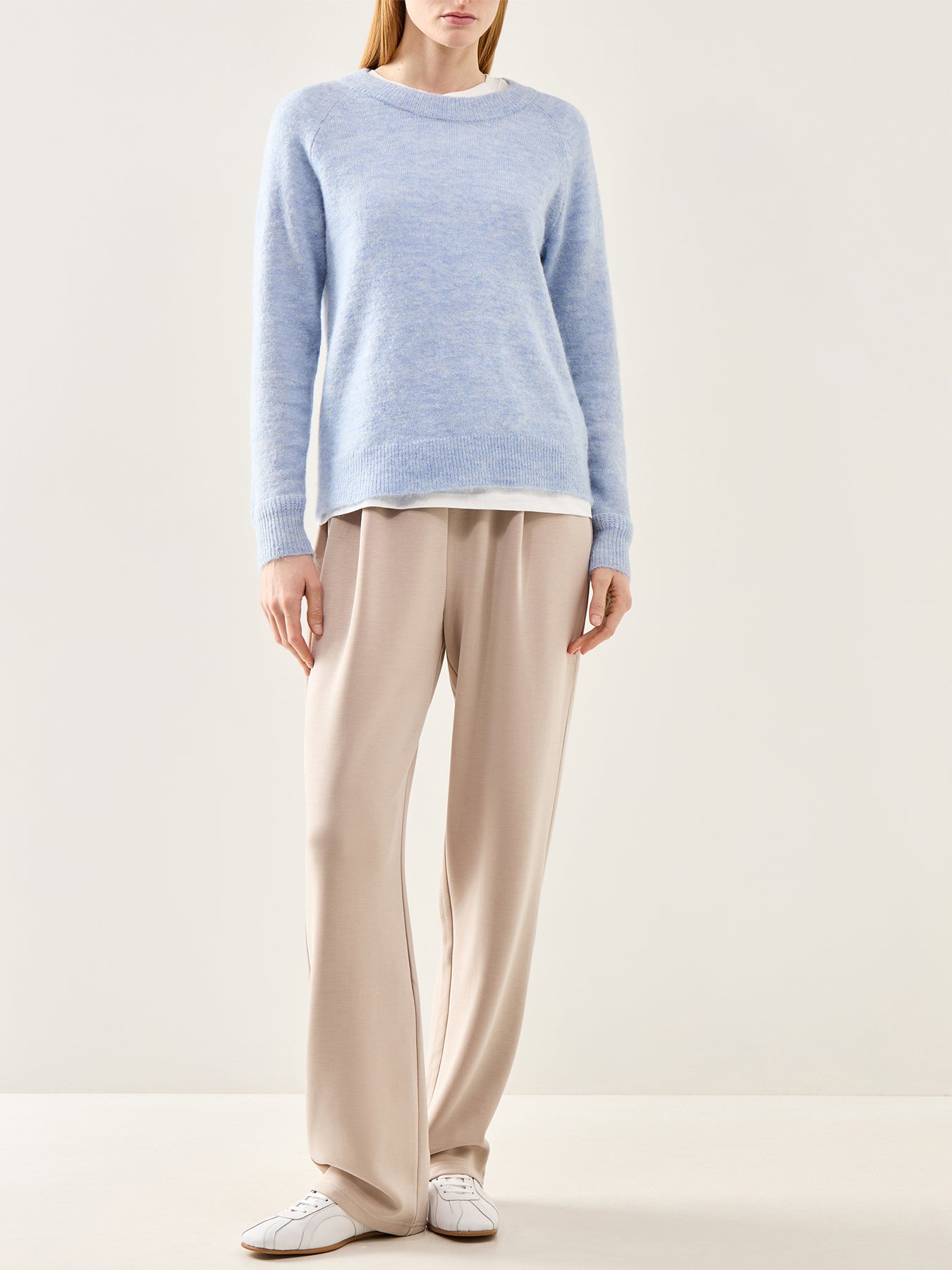 Lulu Long Sleeve Knit O-Neck Blue