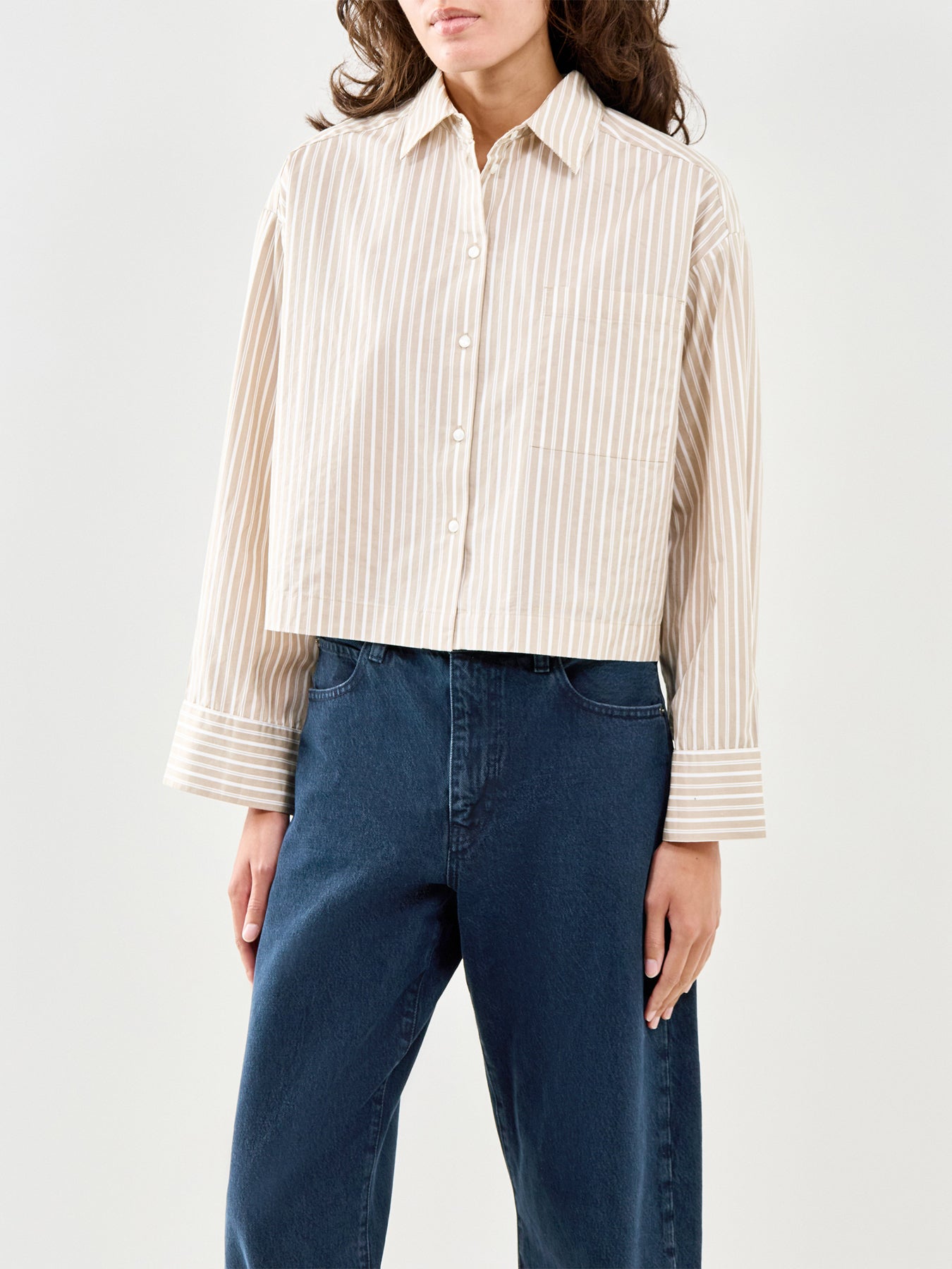 Astha Cropped Boxy Shirt Cream