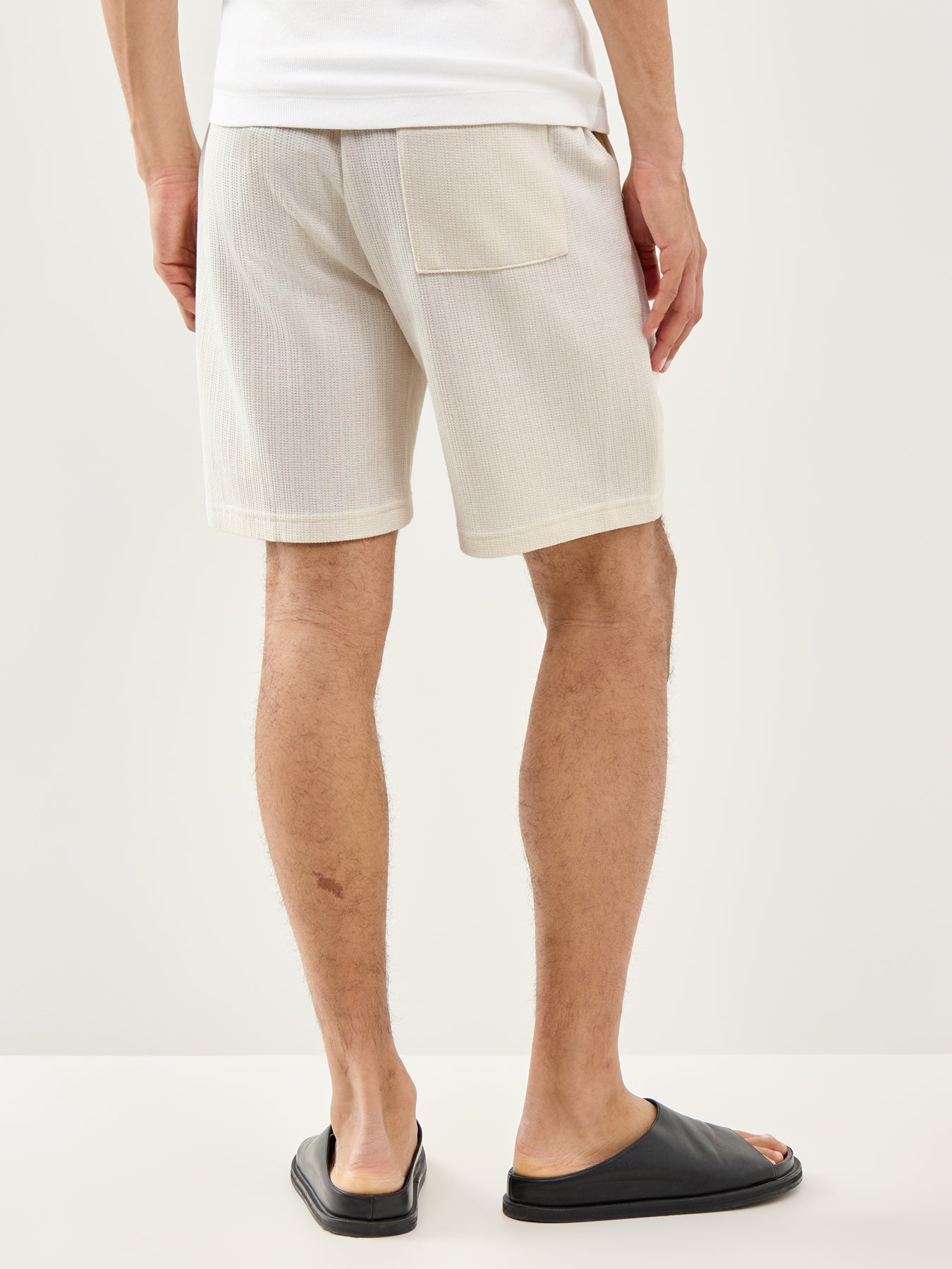 Trey Formal Shorts Cream