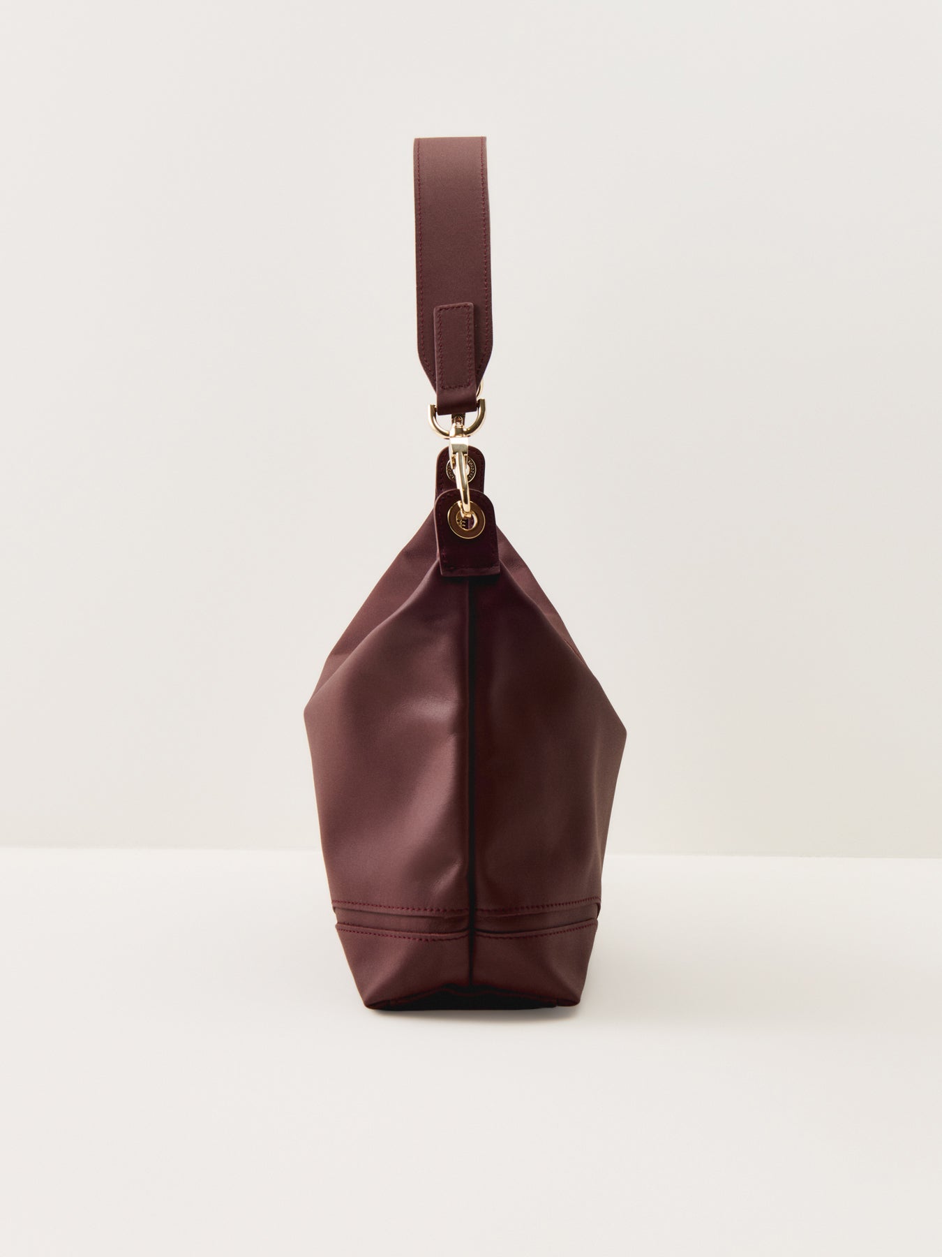 Le Pliage Xtra Large On-The-Go Shoulder Bag Burgundy