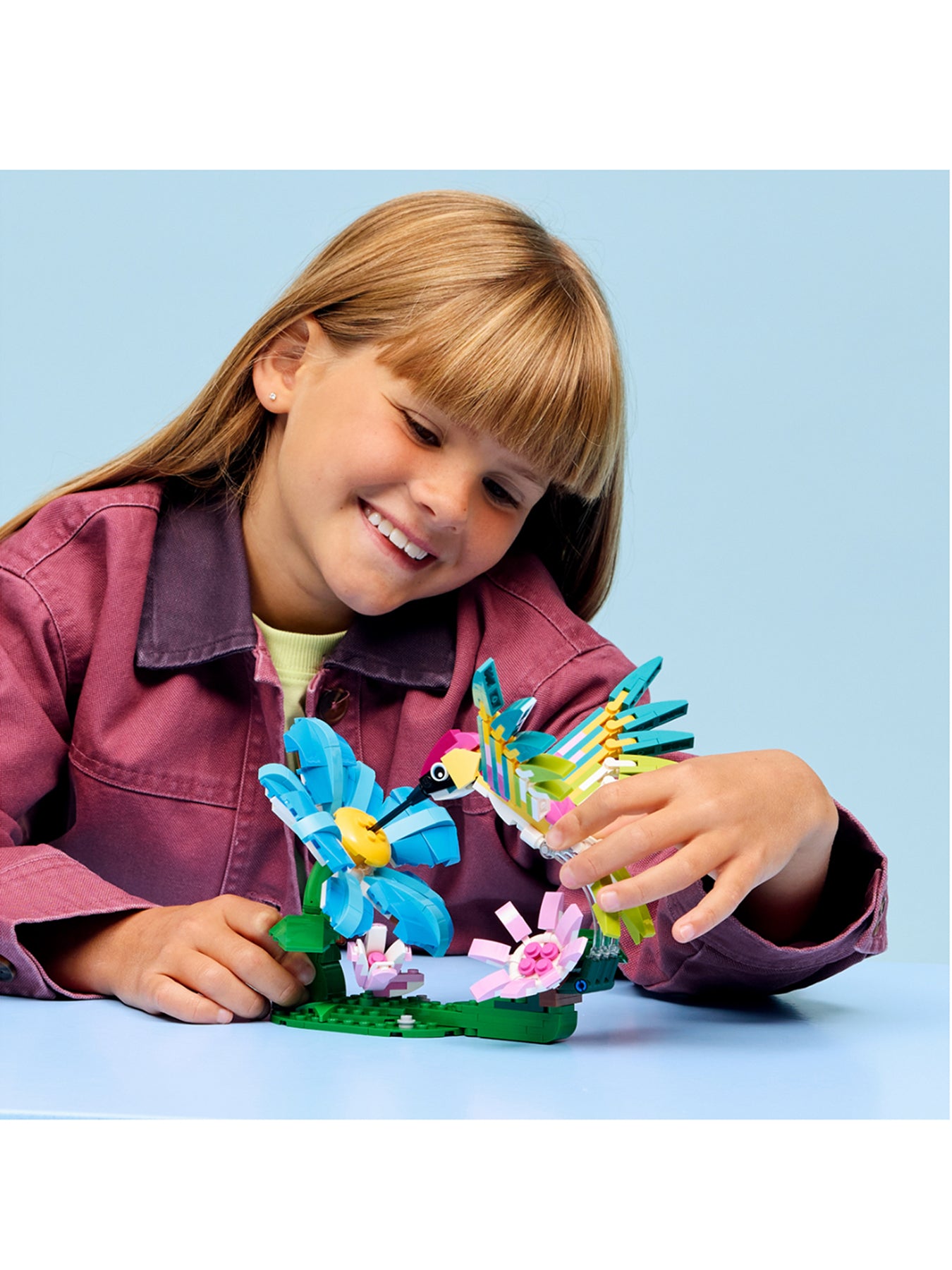 Wild Animals Colorful Hummingbird Building Set 31384