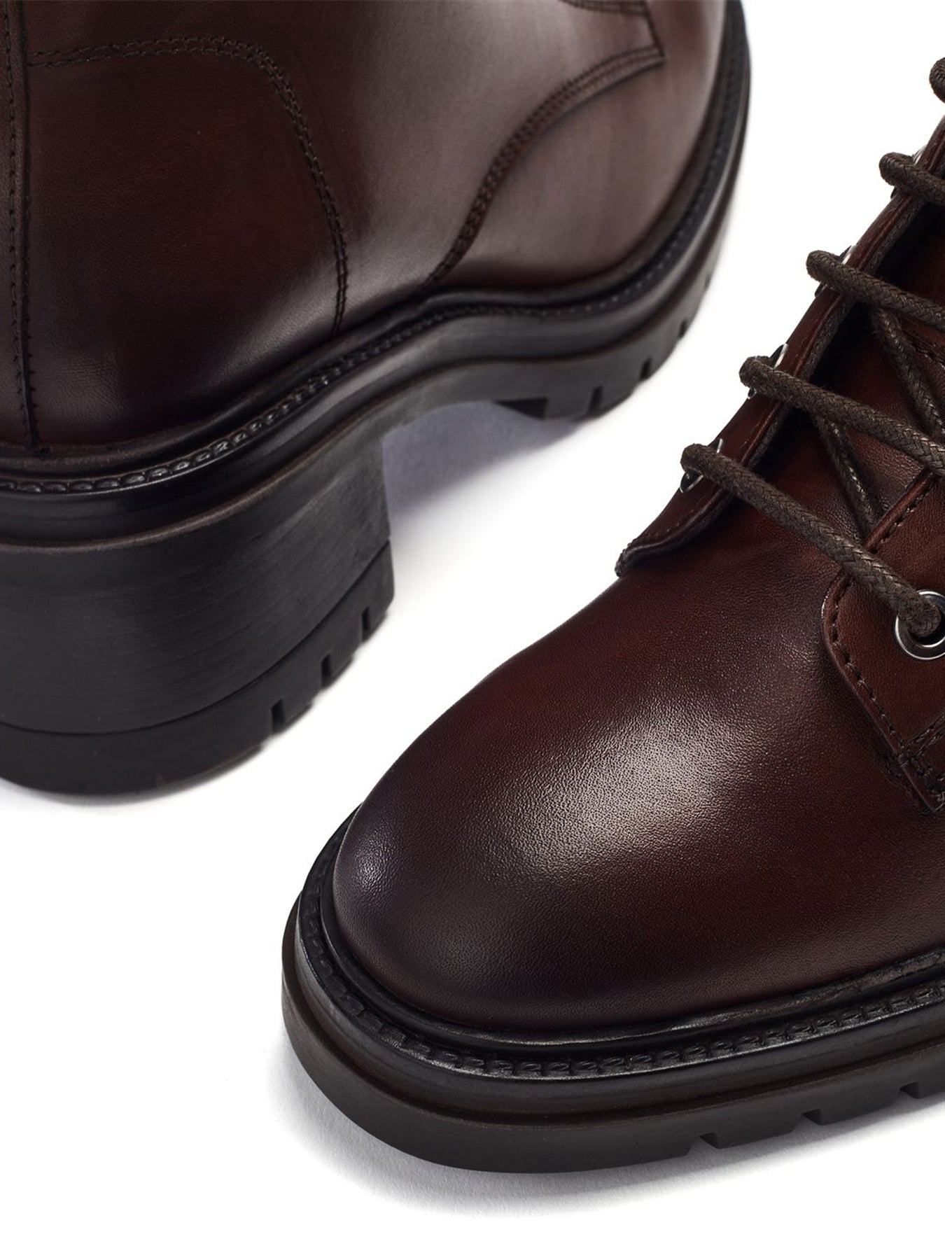 Omana Boots Brown
