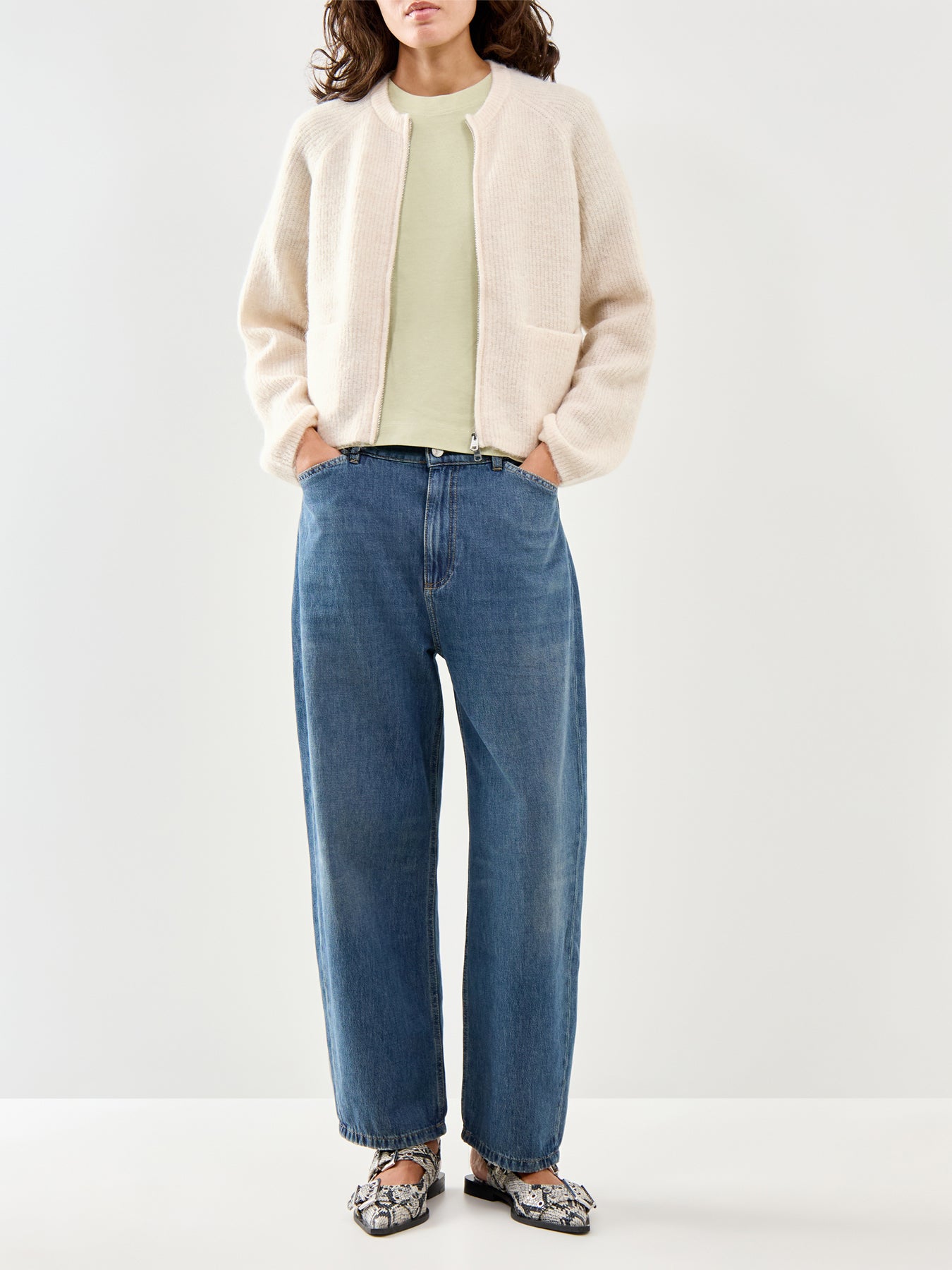 Short Knit Cardigan Cream