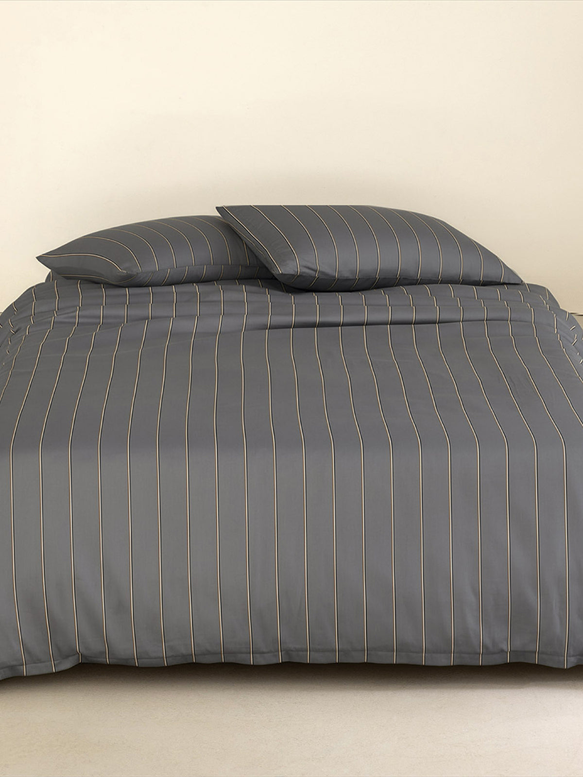 Bray Fitted Sheet Black