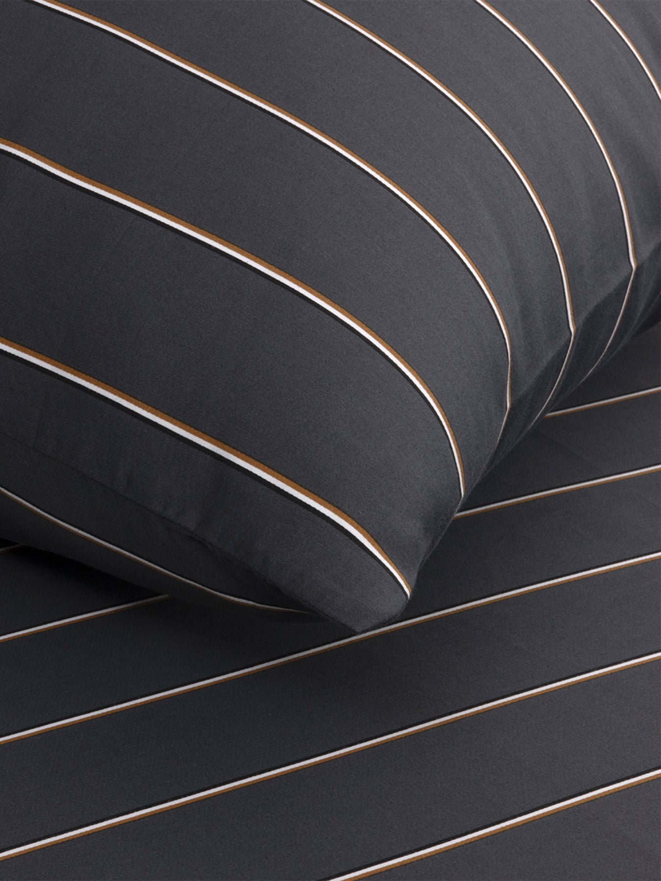 Bray Standard Pillowcase Black