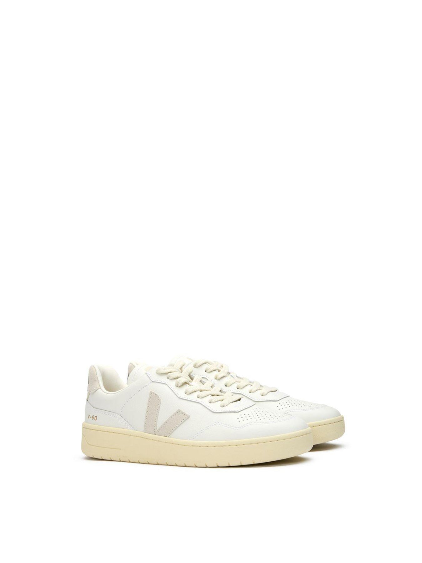 V-90 Trainers White