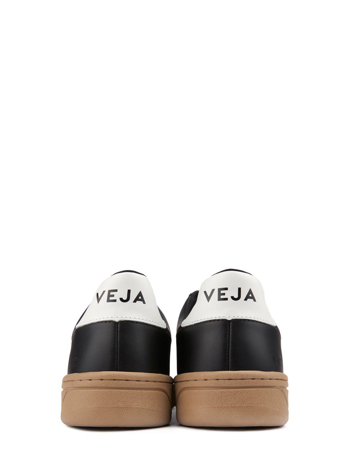 V-12 Trainers Black
