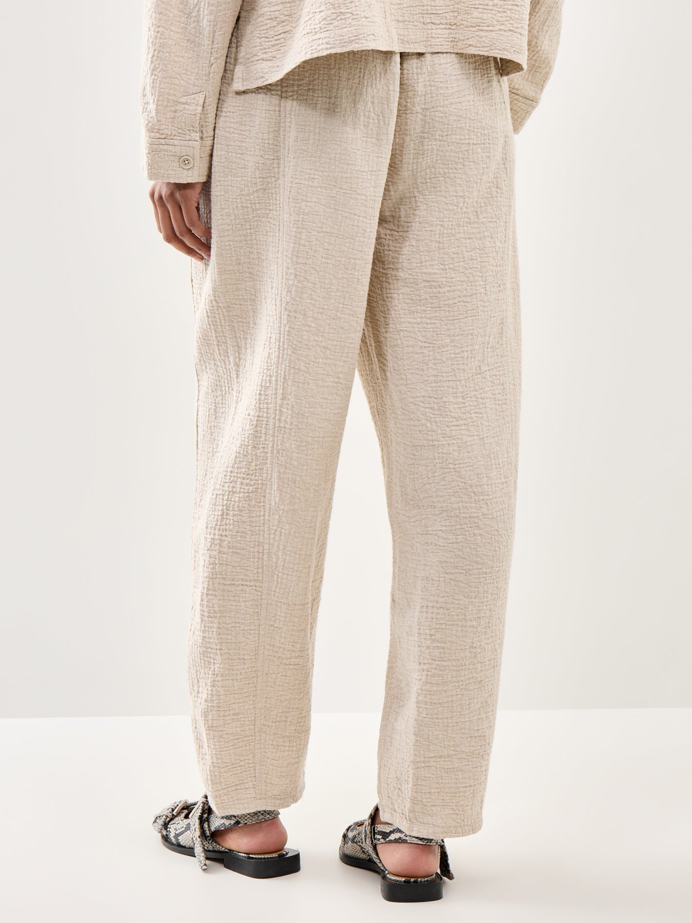 Lantern Ankle Pants Beige