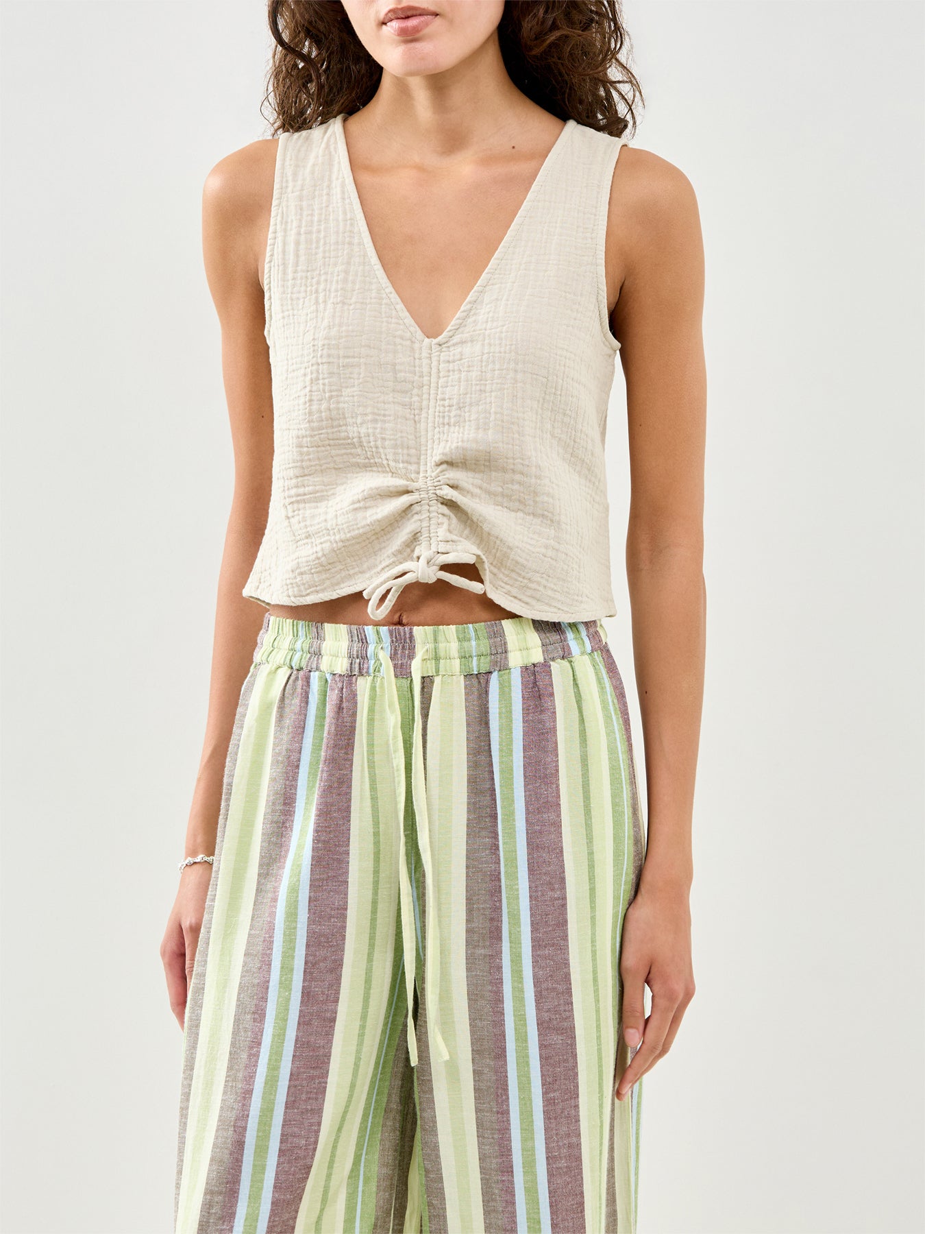 Sastina Cropped Top Beige