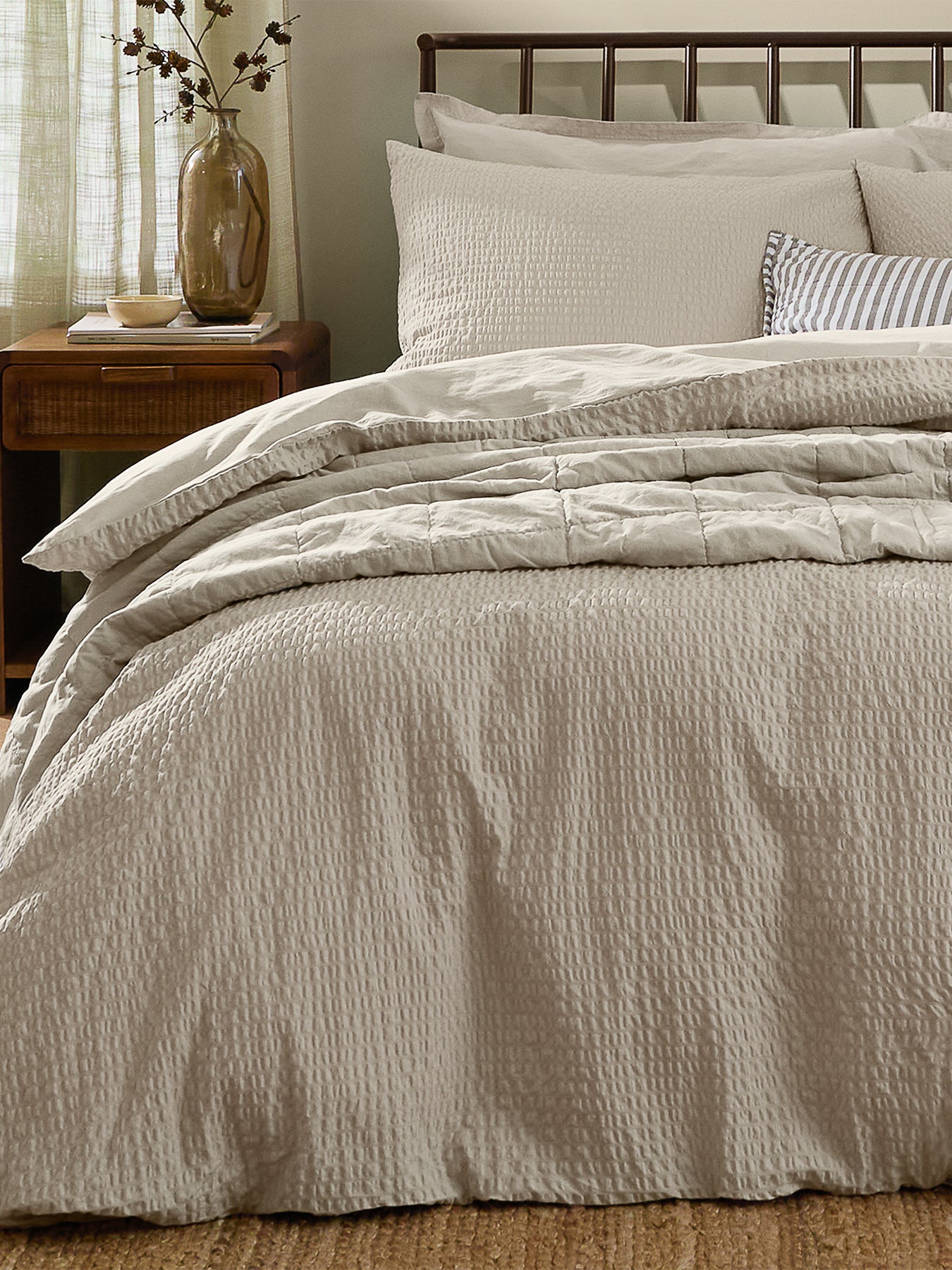 Cotton Hebden Relaxed Seersucker Double Duvet Set - Stone