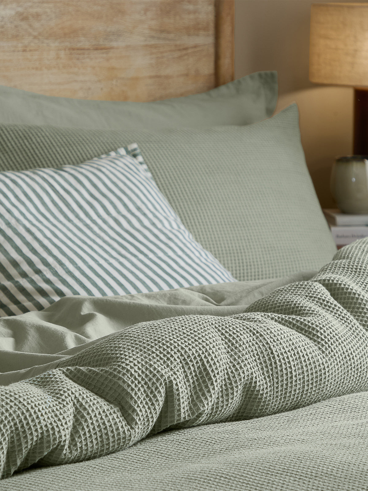 Cotton Hebden Relaxed Waffle King Duvet Set - Bay Green
